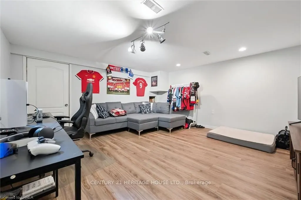 400 Odlum Drive