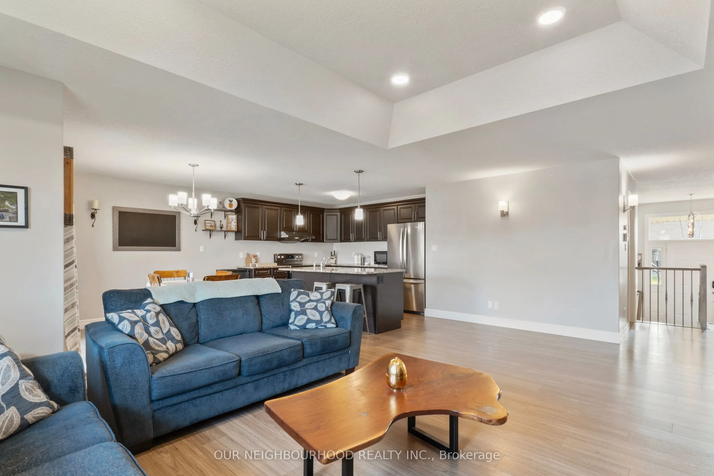 54 Mcintosh Crescent