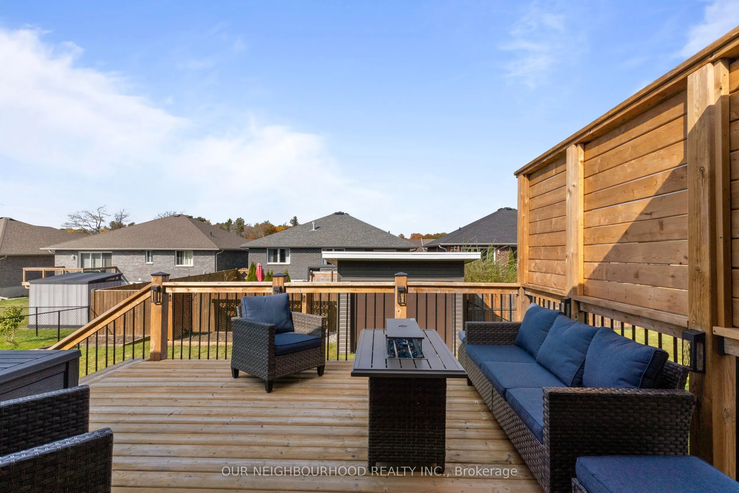 54 Mcintosh Crescent
