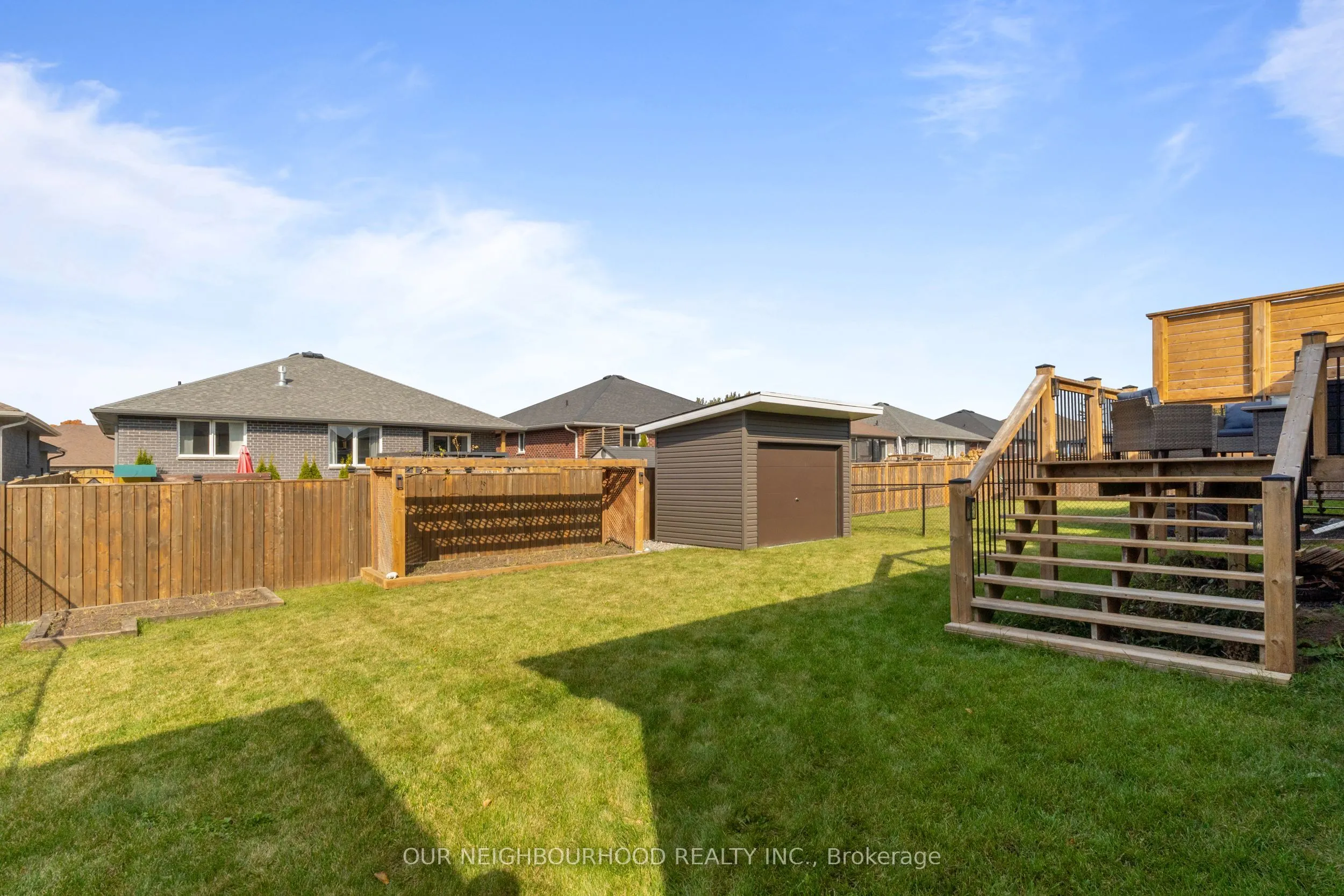 54 Mcintosh Crescent