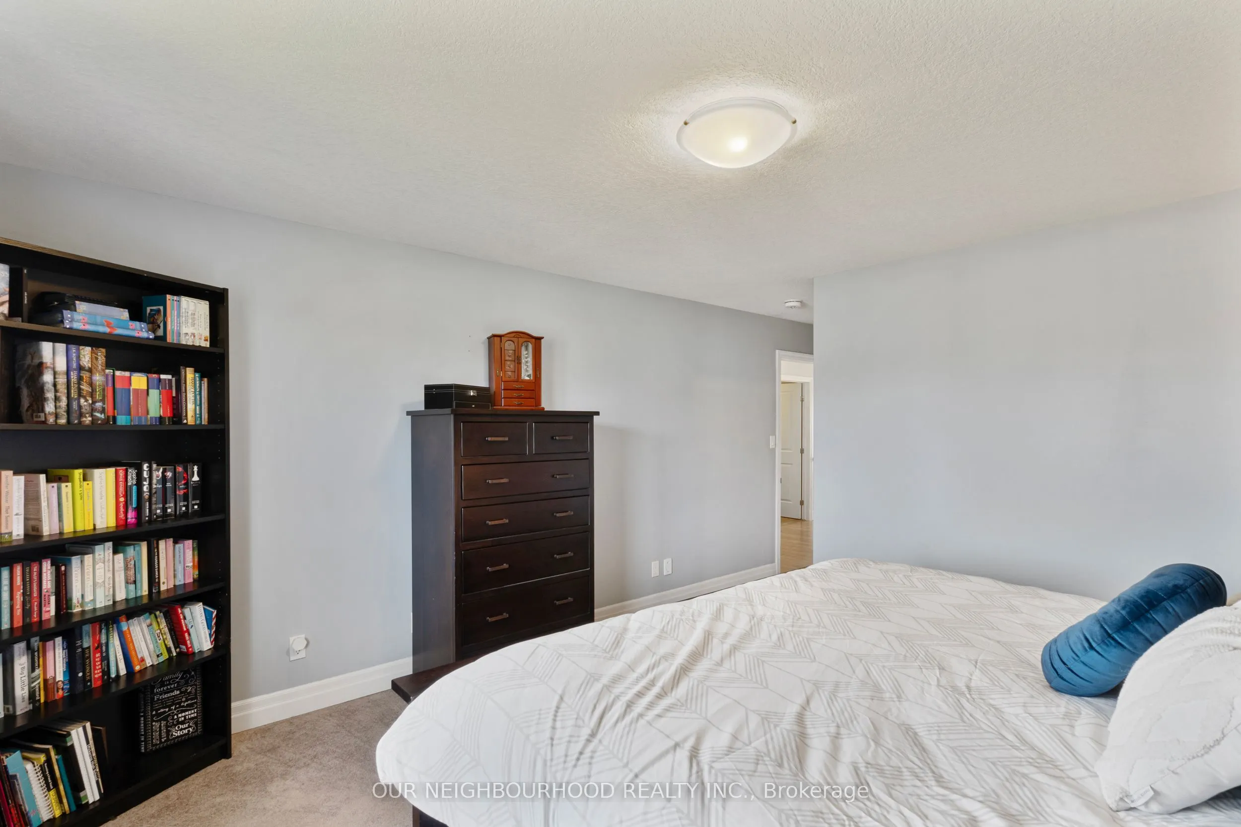 54 Mcintosh Crescent