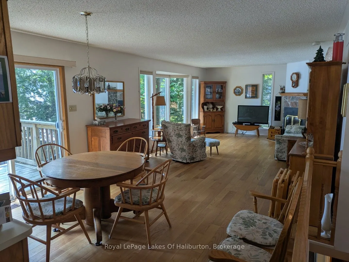 1051 Autumn Lane