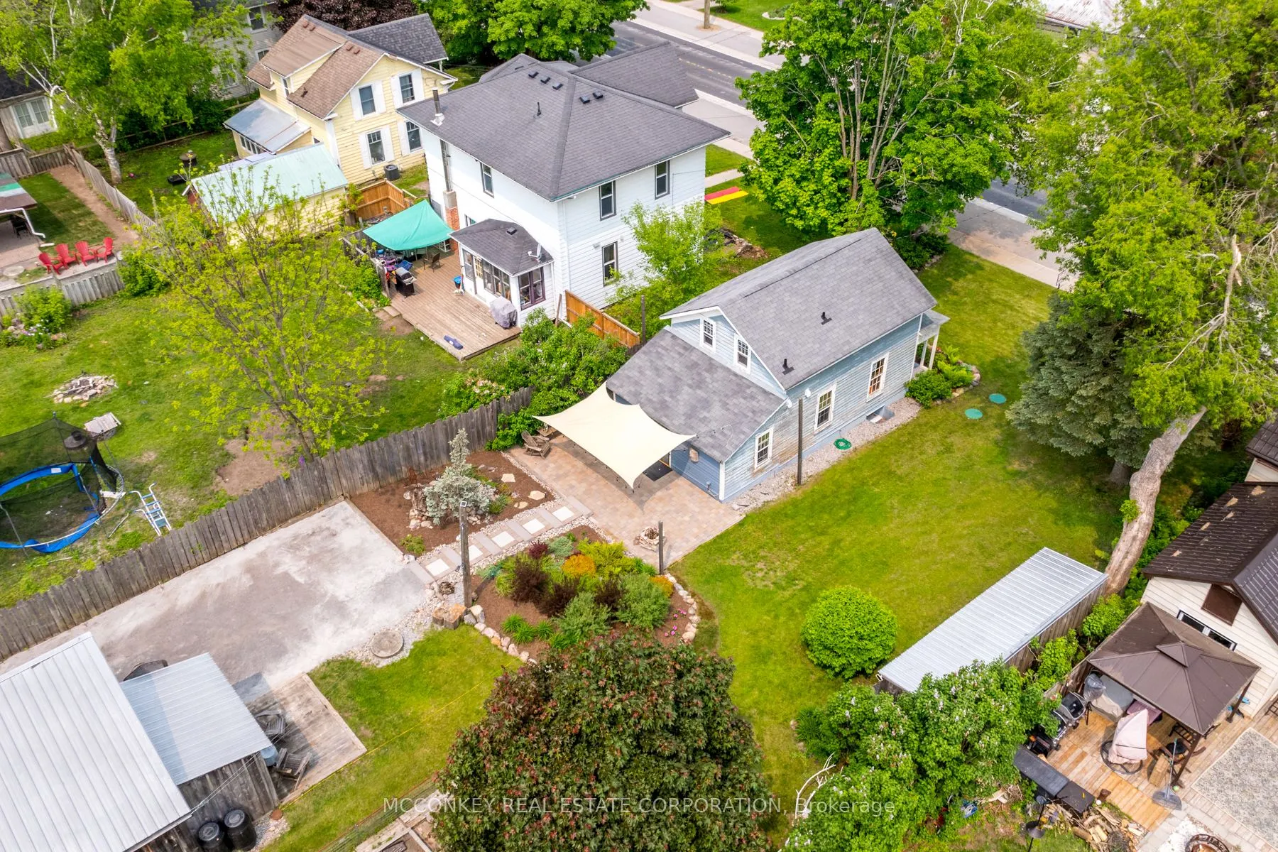 1464 HWY 7A