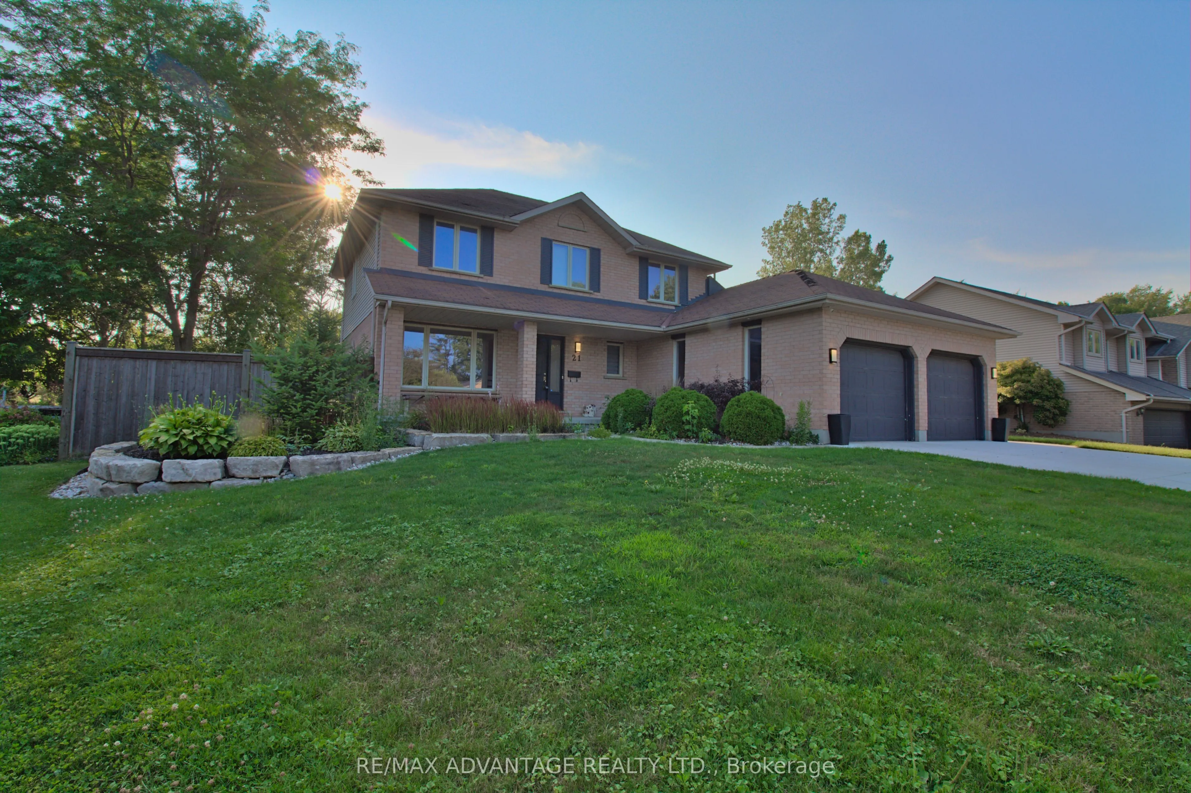 21 Village Gate Crescent