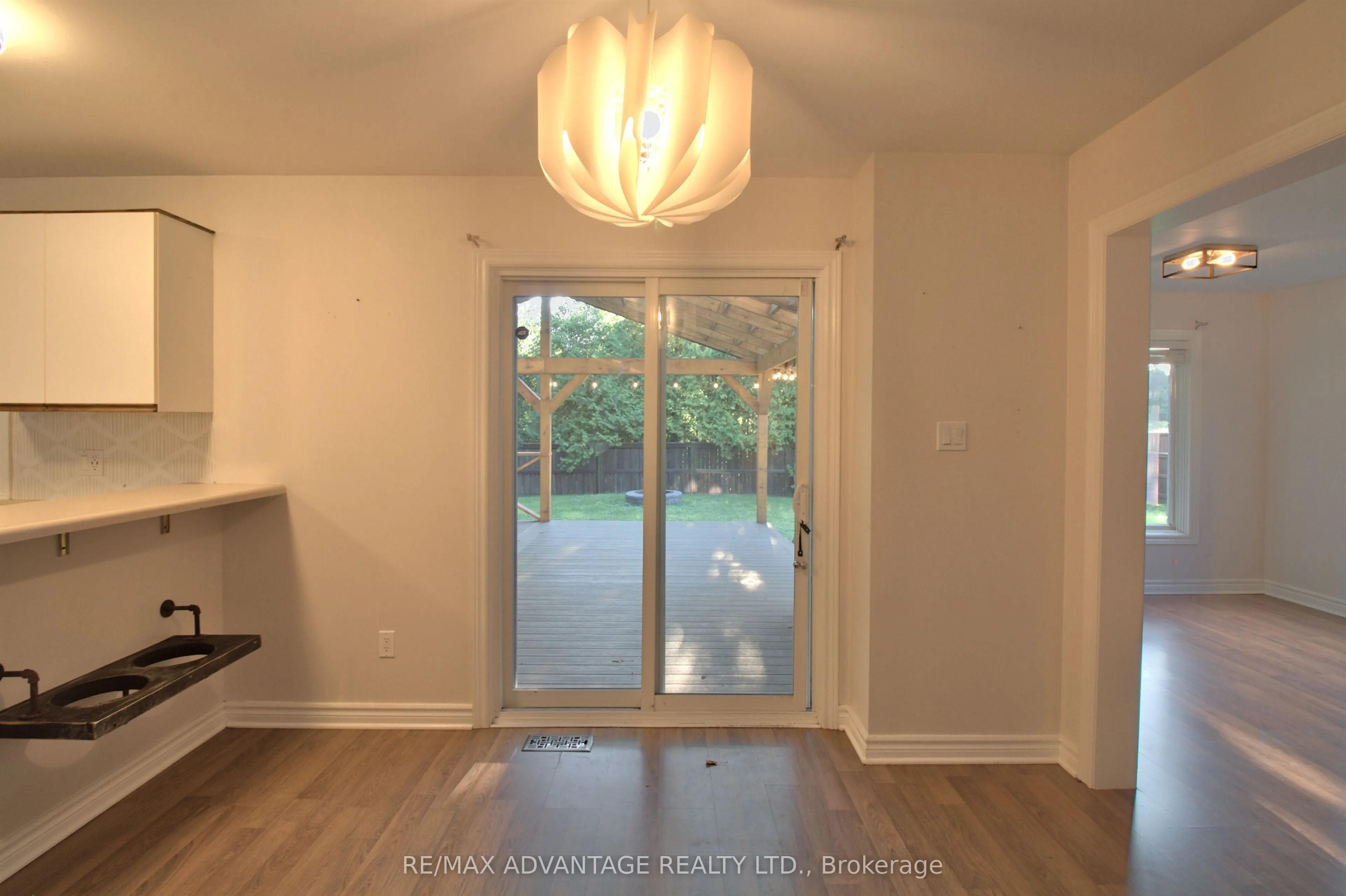 21 Village Gate Crescent