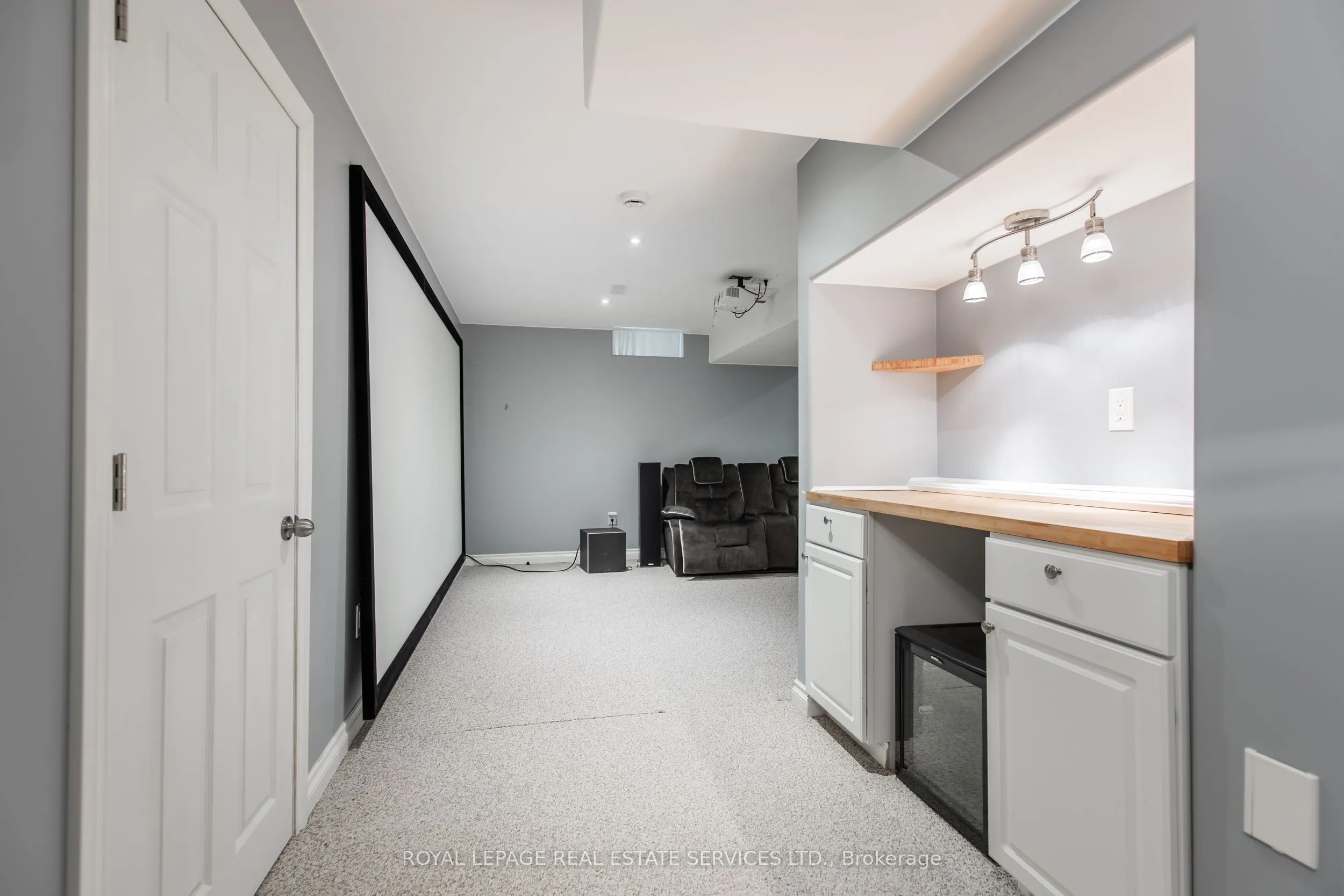 170 Palacebeach Trail, #41