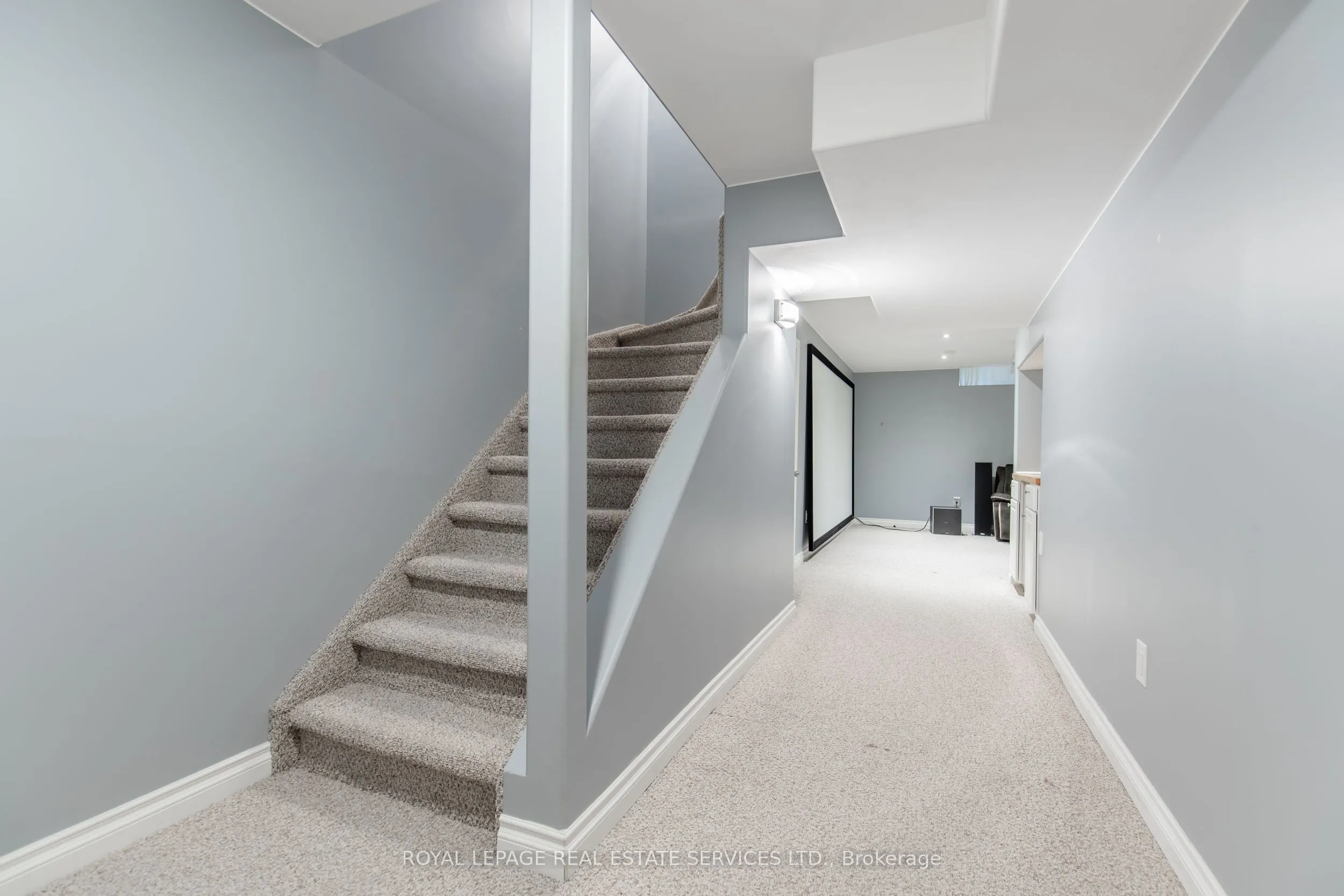 170 Palacebeach Trail, #41