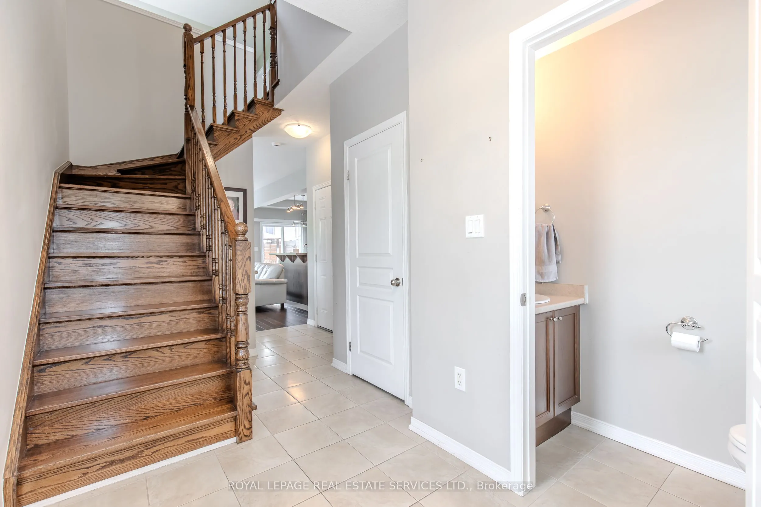 170 Palacebeach Trail, #41