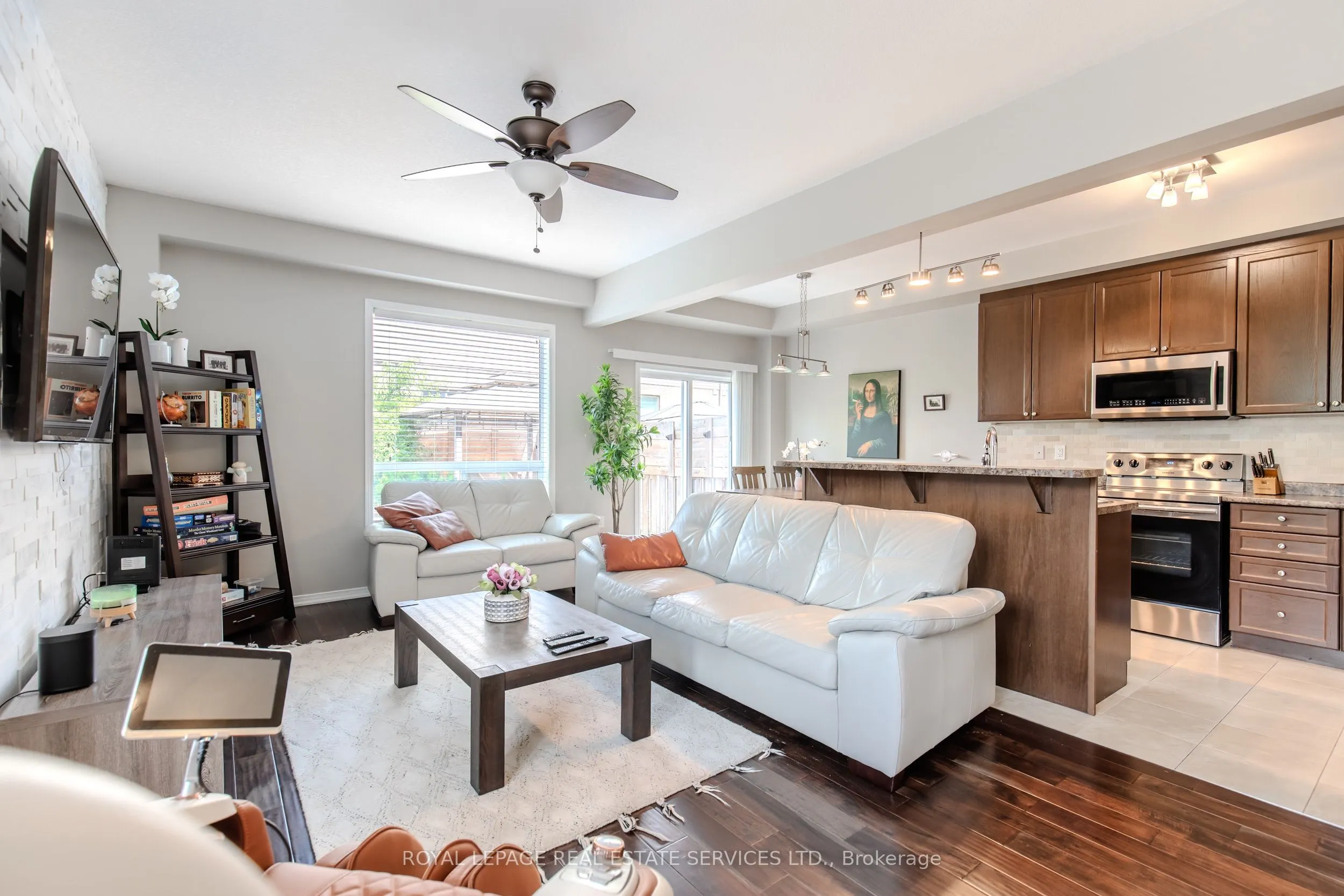 170 Palacebeach Trail, #41