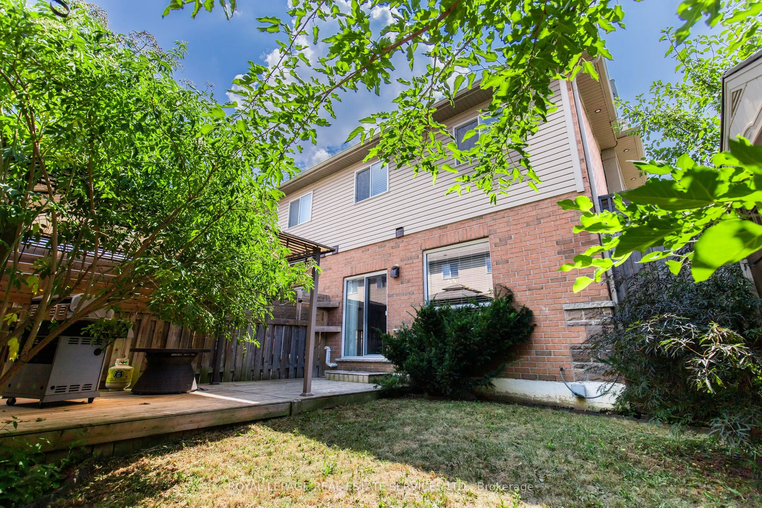 170 Palacebeach Trail, #41