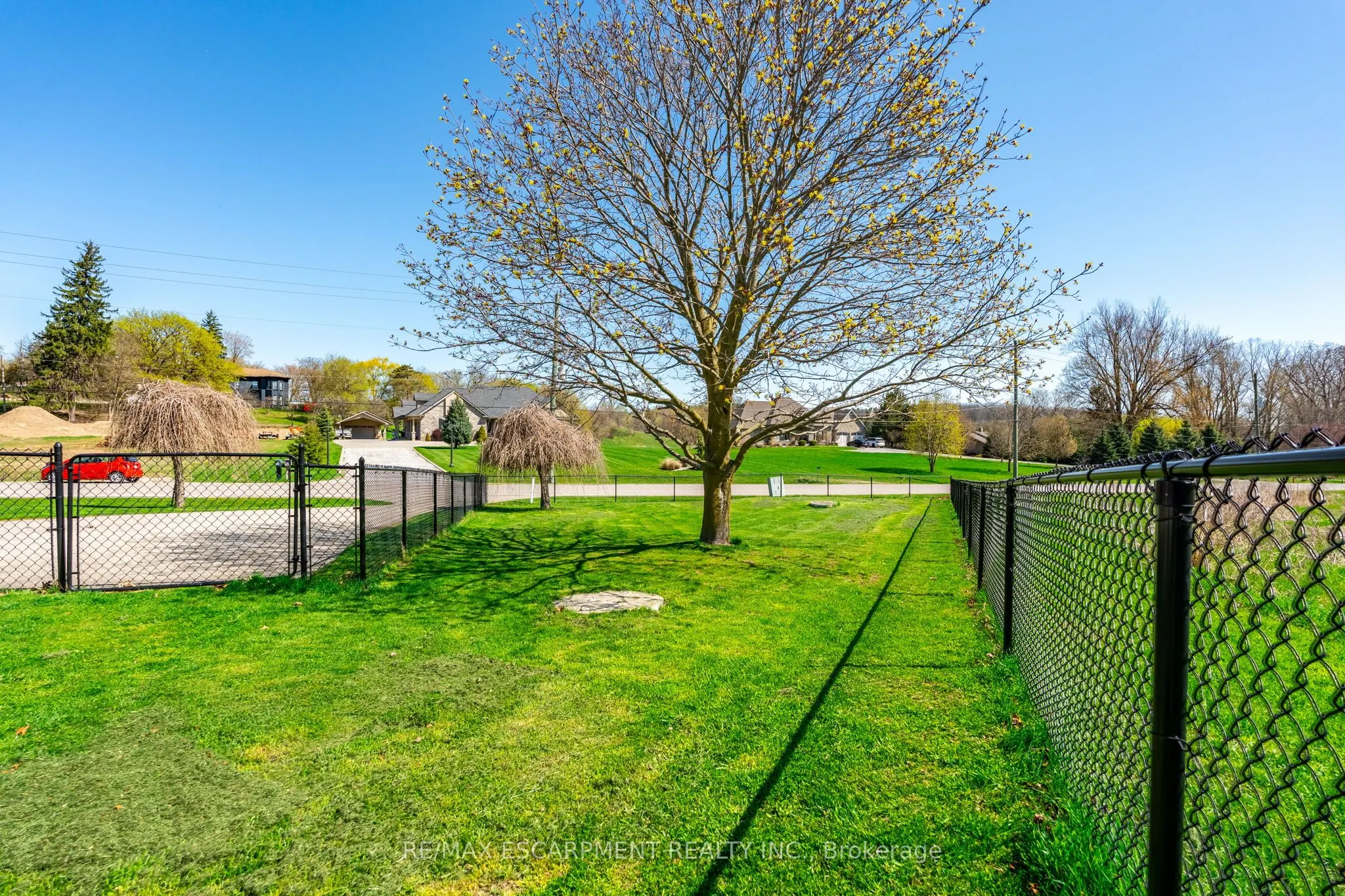258 Oakhill Drive