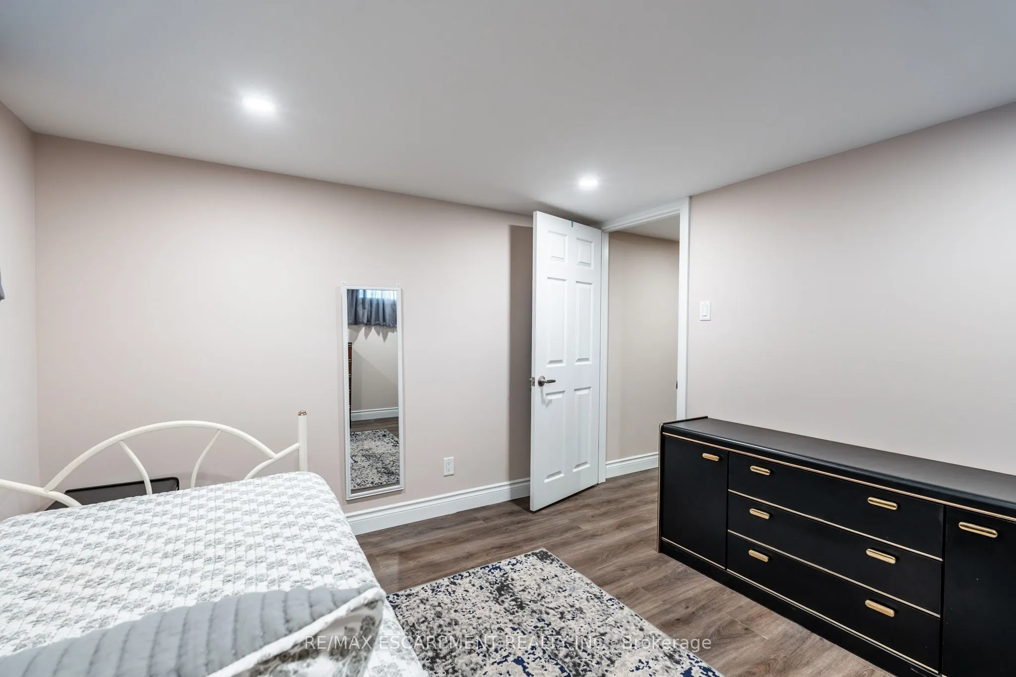 258 Oakhill Drive