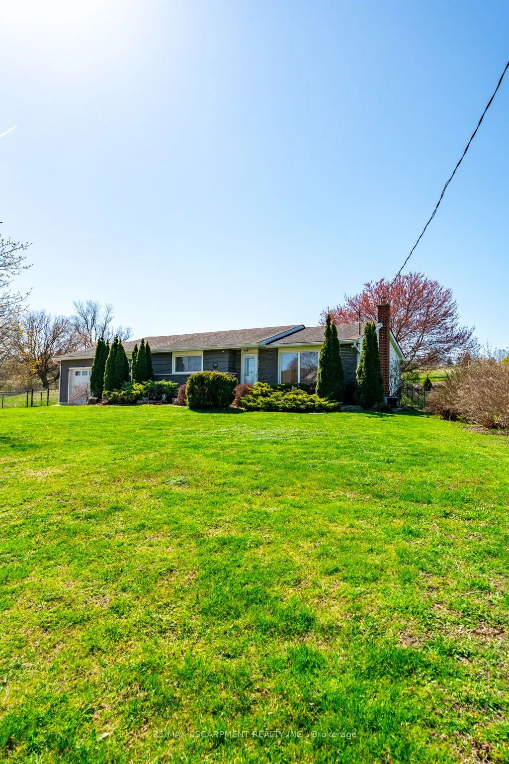258 Oakhill Drive