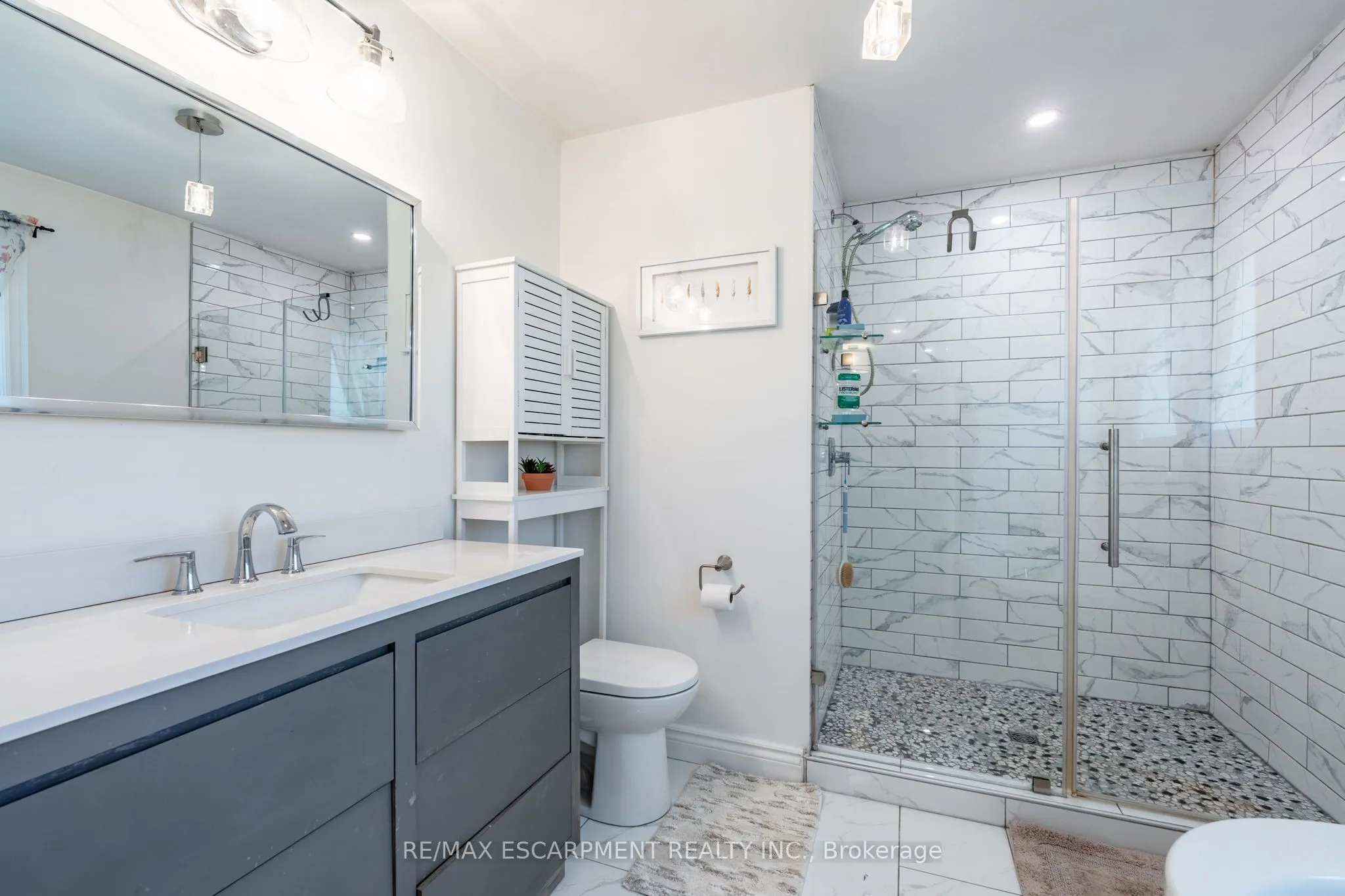 258 Oakhill Drive