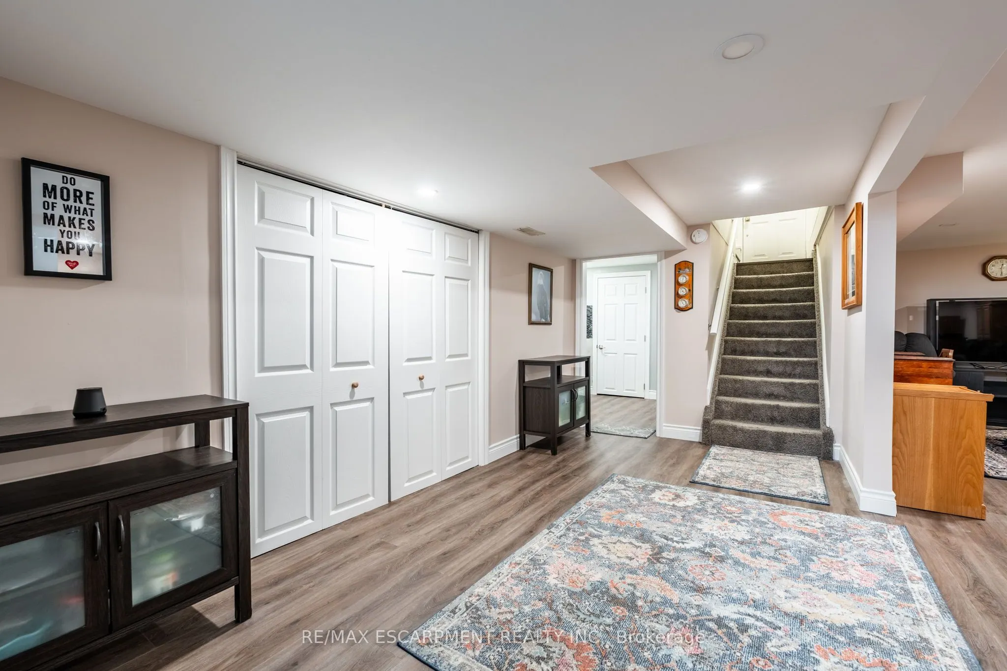 258 Oakhill Drive