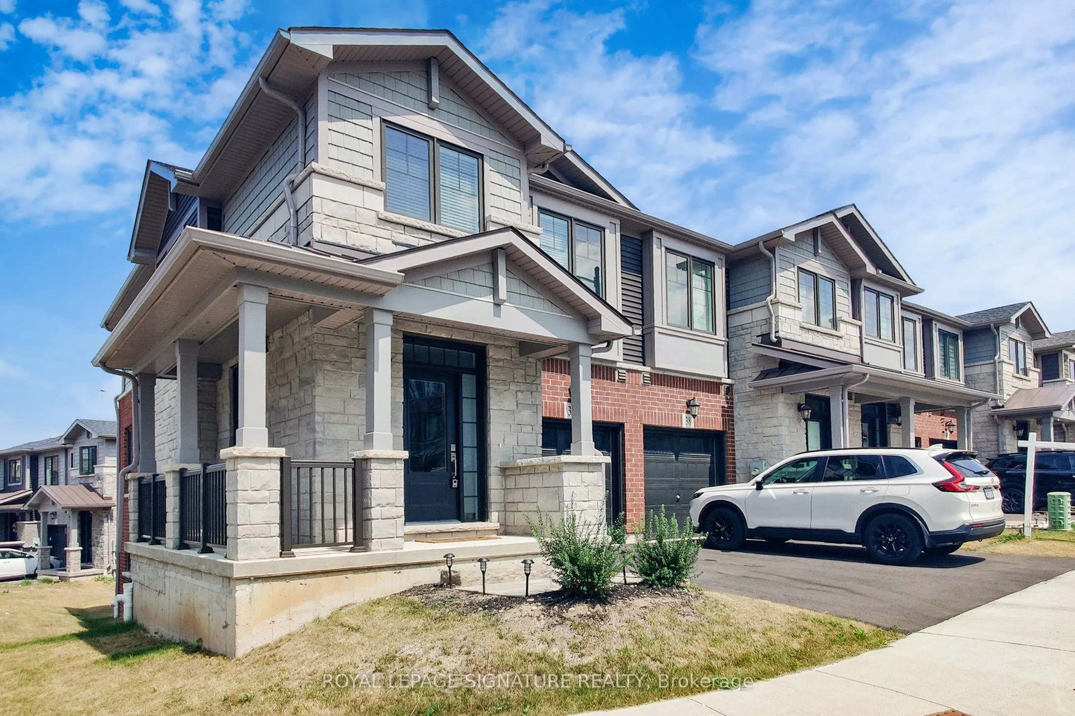 10 Birmingham Drive, #37