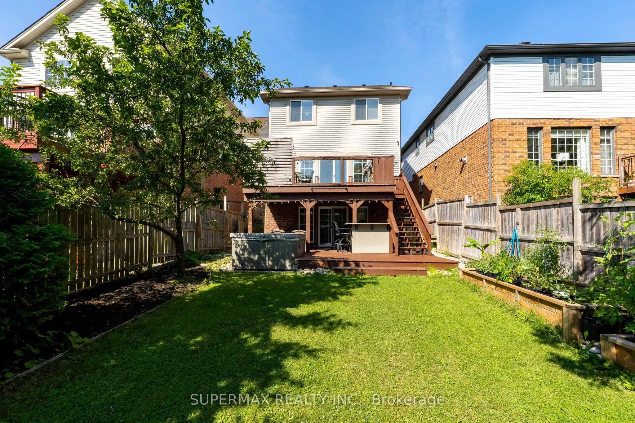 737 Grand Banks Drive