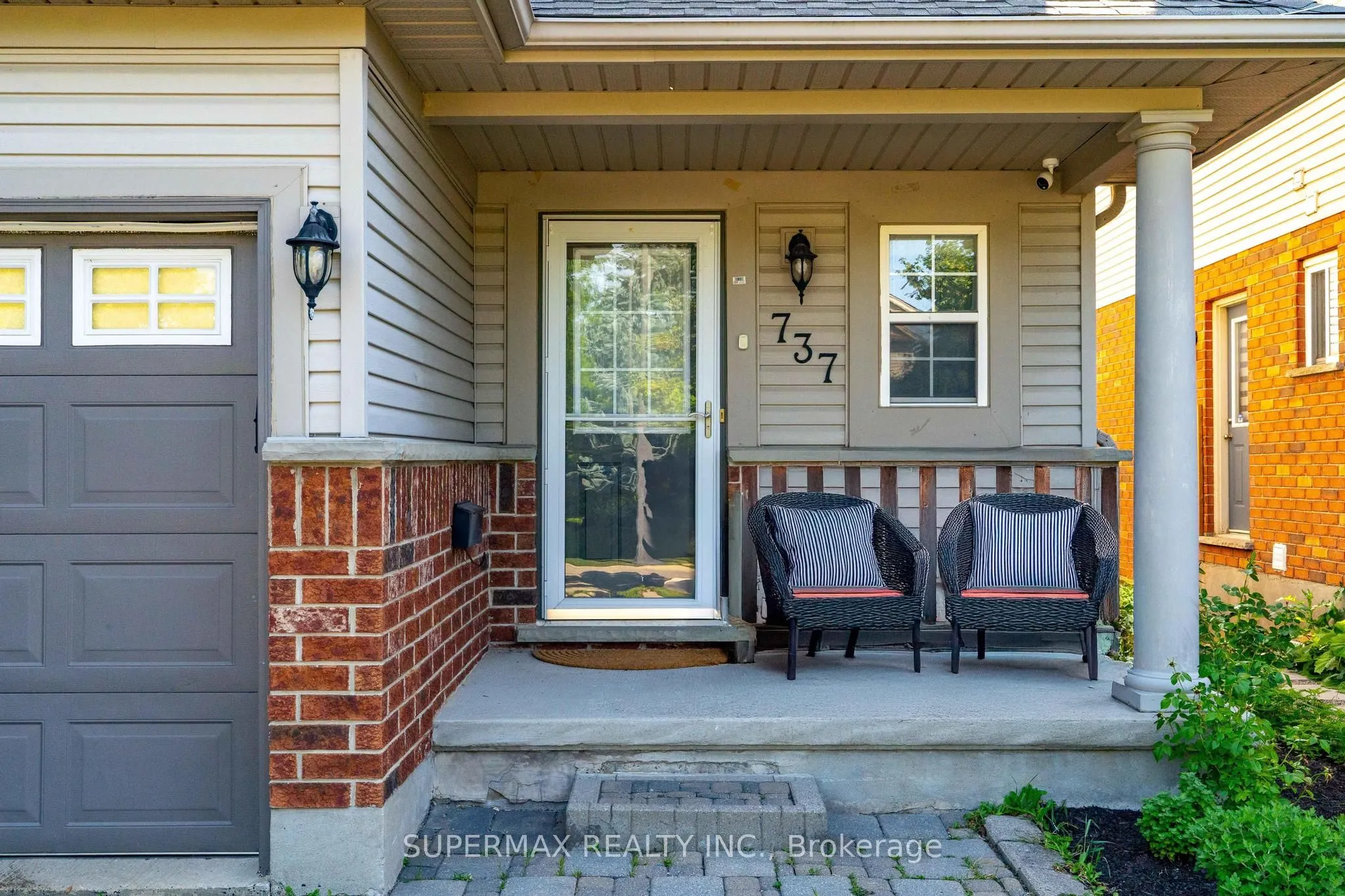 737 Grand Banks Drive