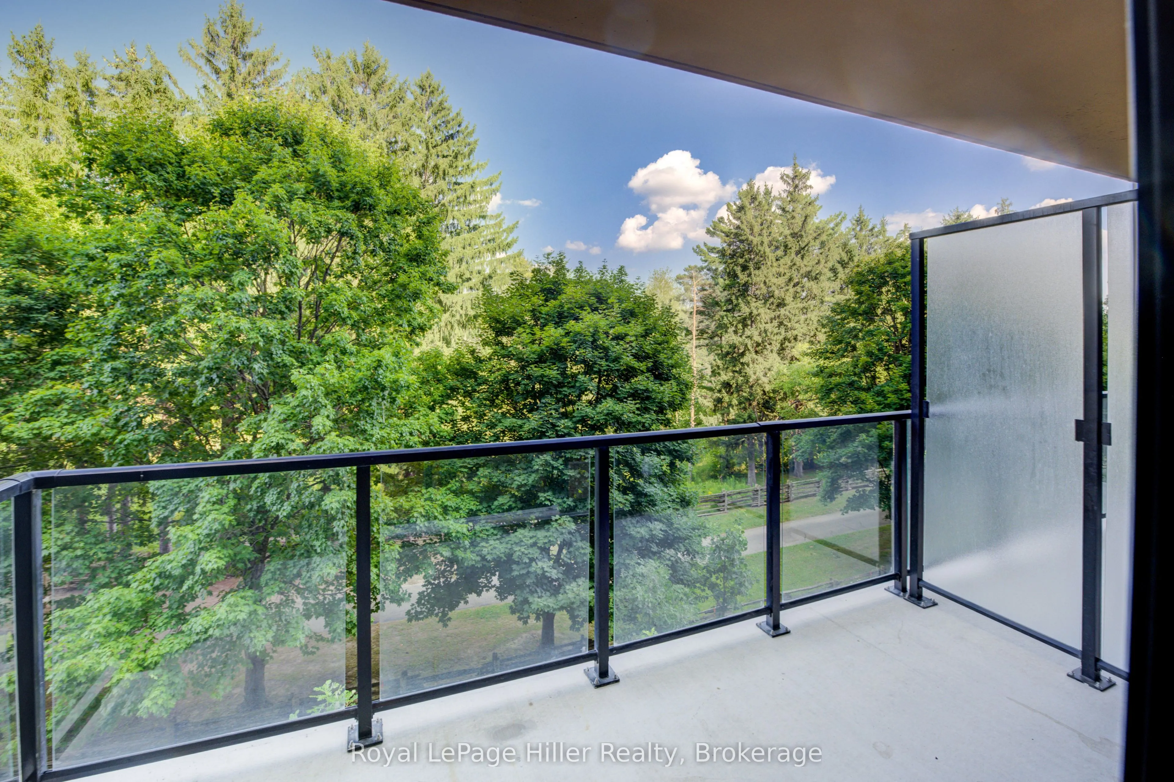 525 New Dundee Road, #319