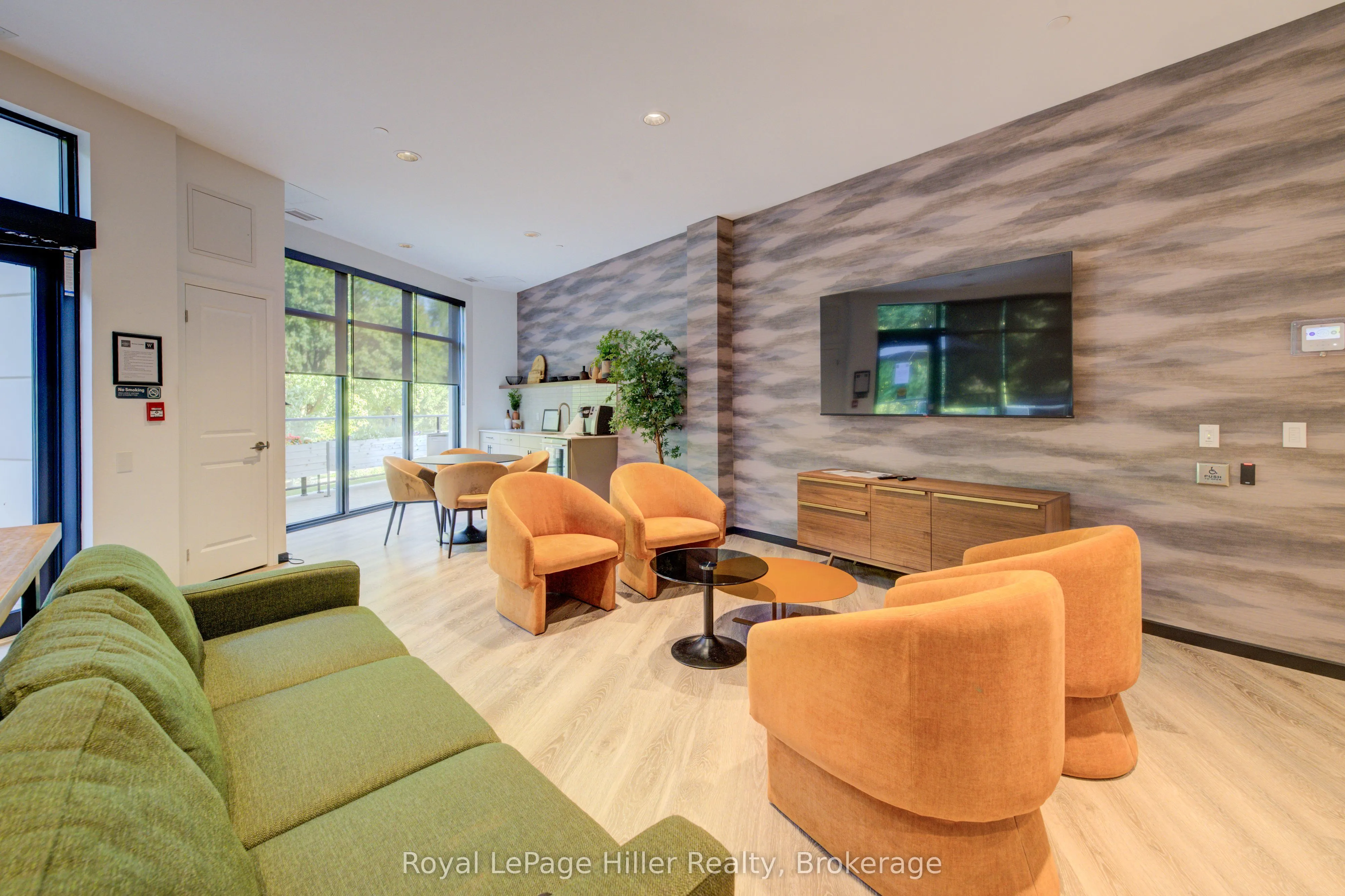 525 New Dundee Road, #319