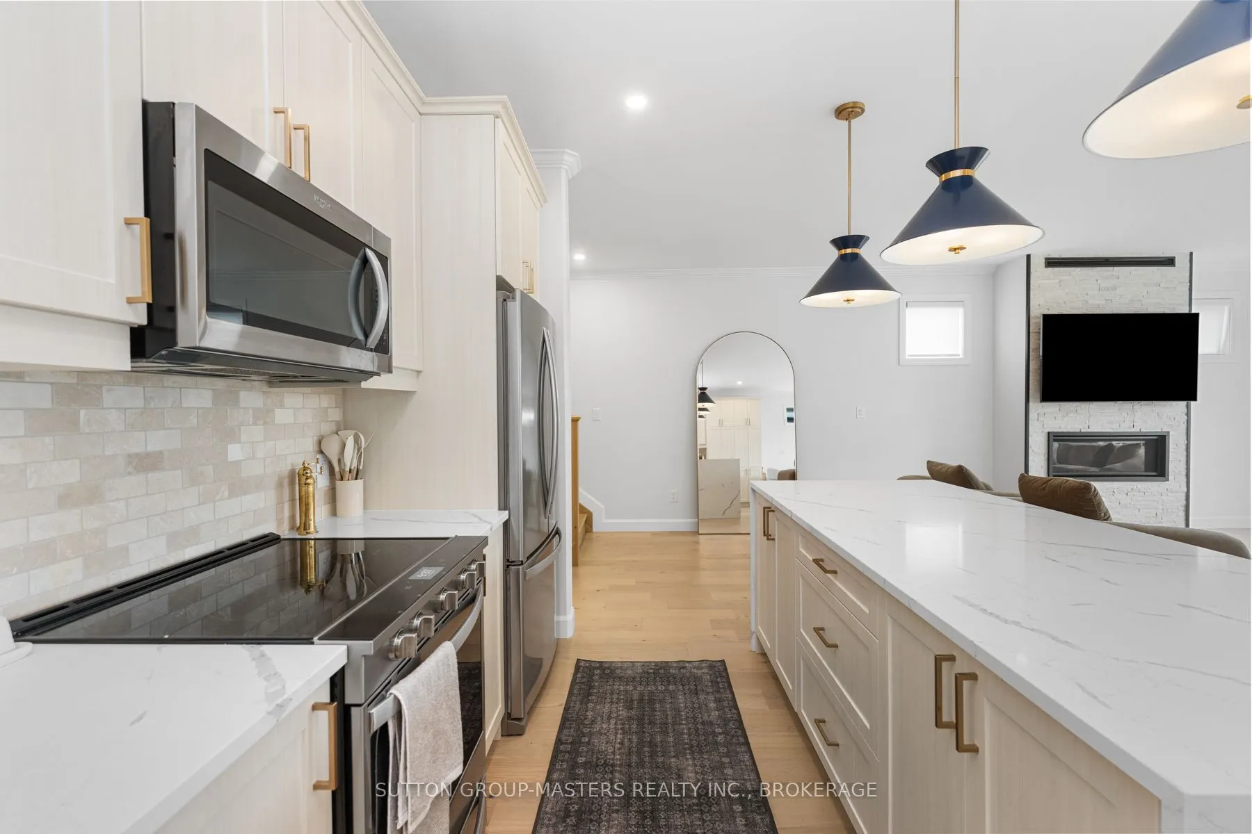11 Walden Pond Drive