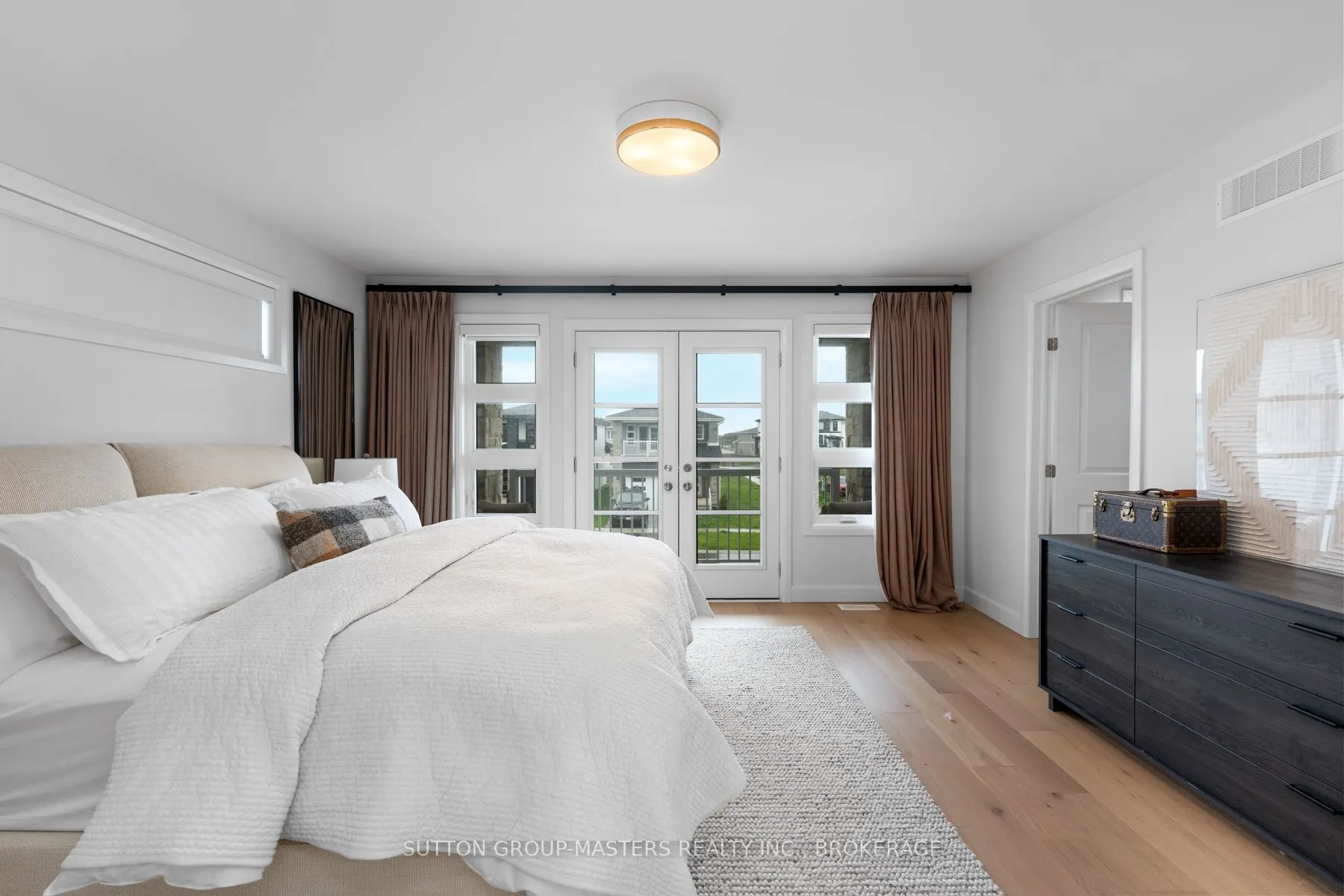 11 Walden Pond Drive