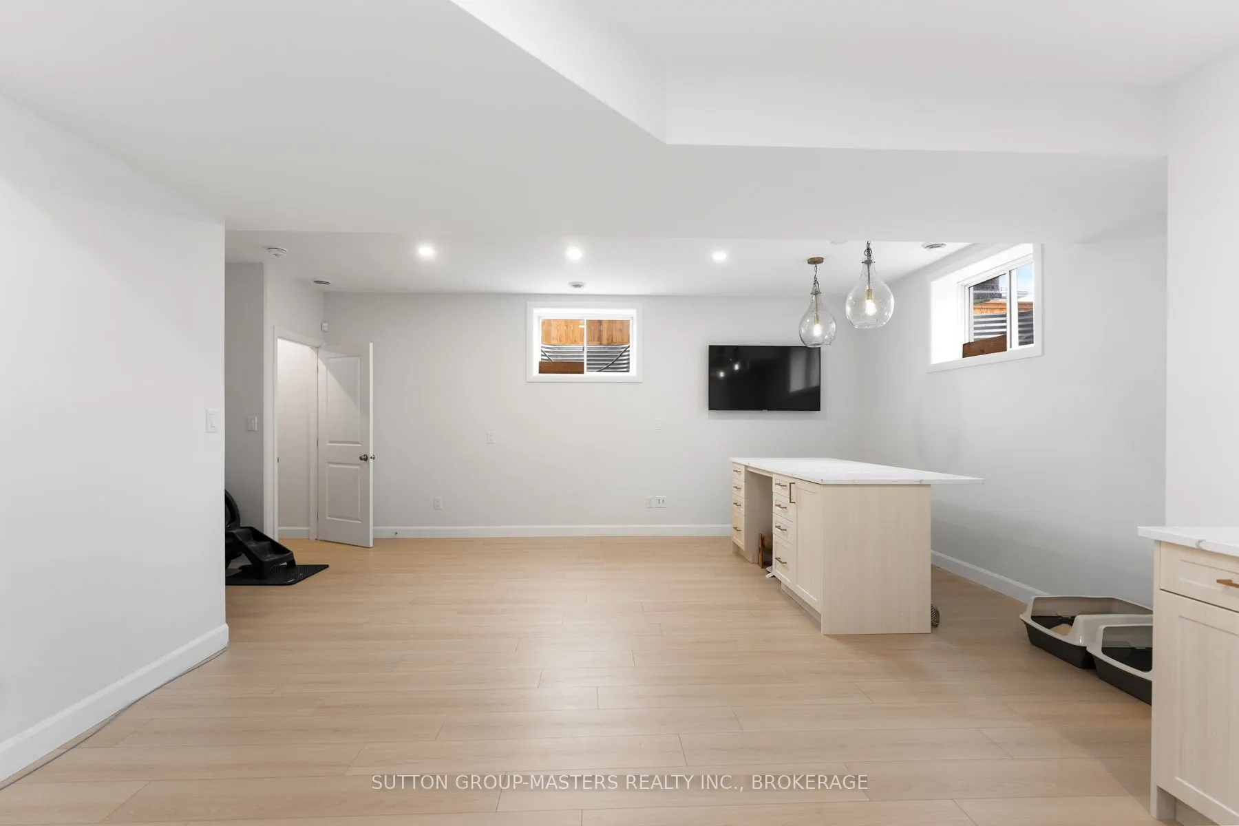 11 Walden Pond Drive