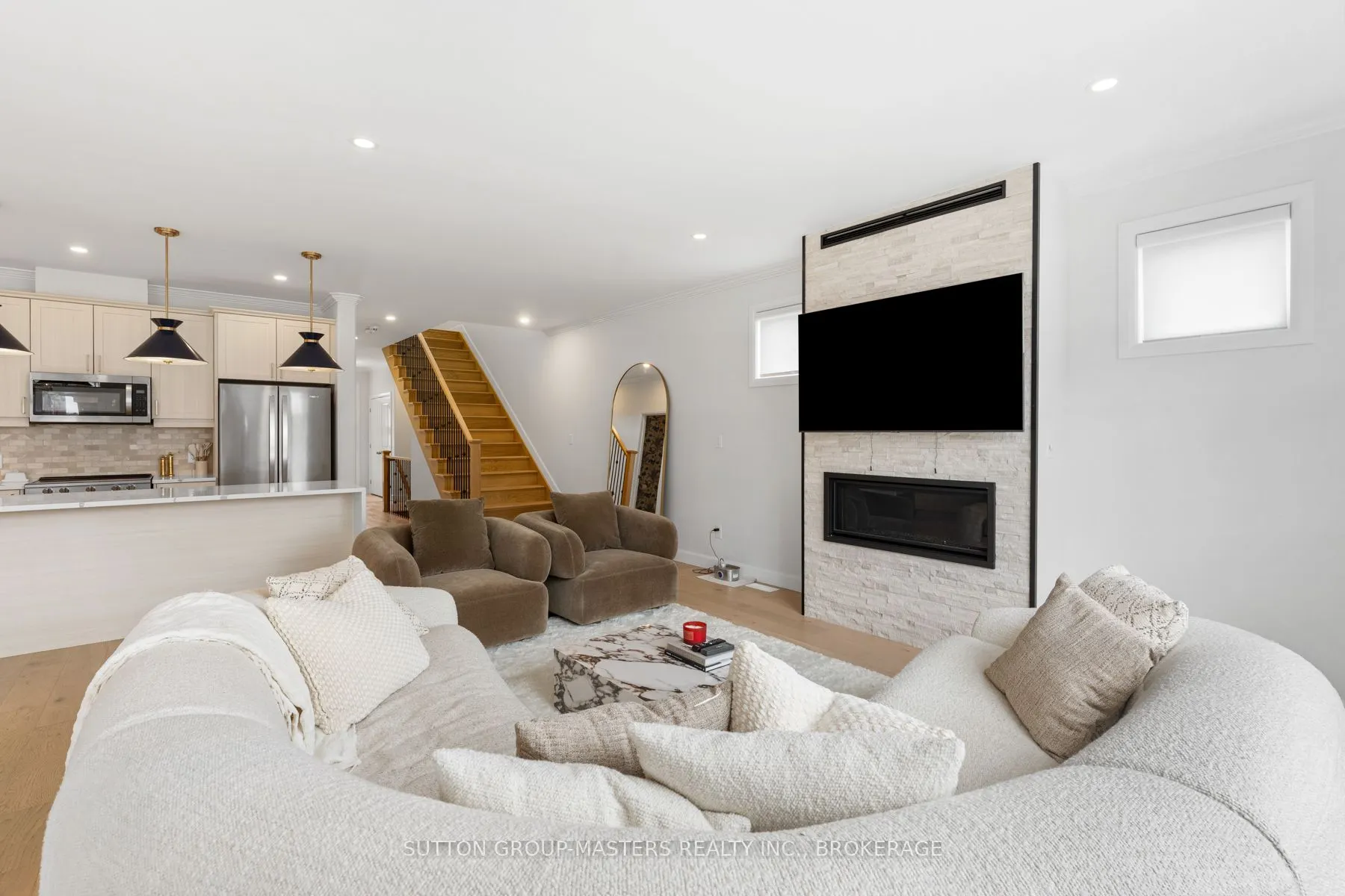 11 Walden Pond Drive