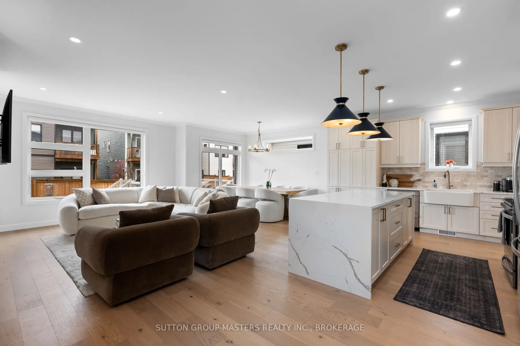 11 Walden Pond Drive
