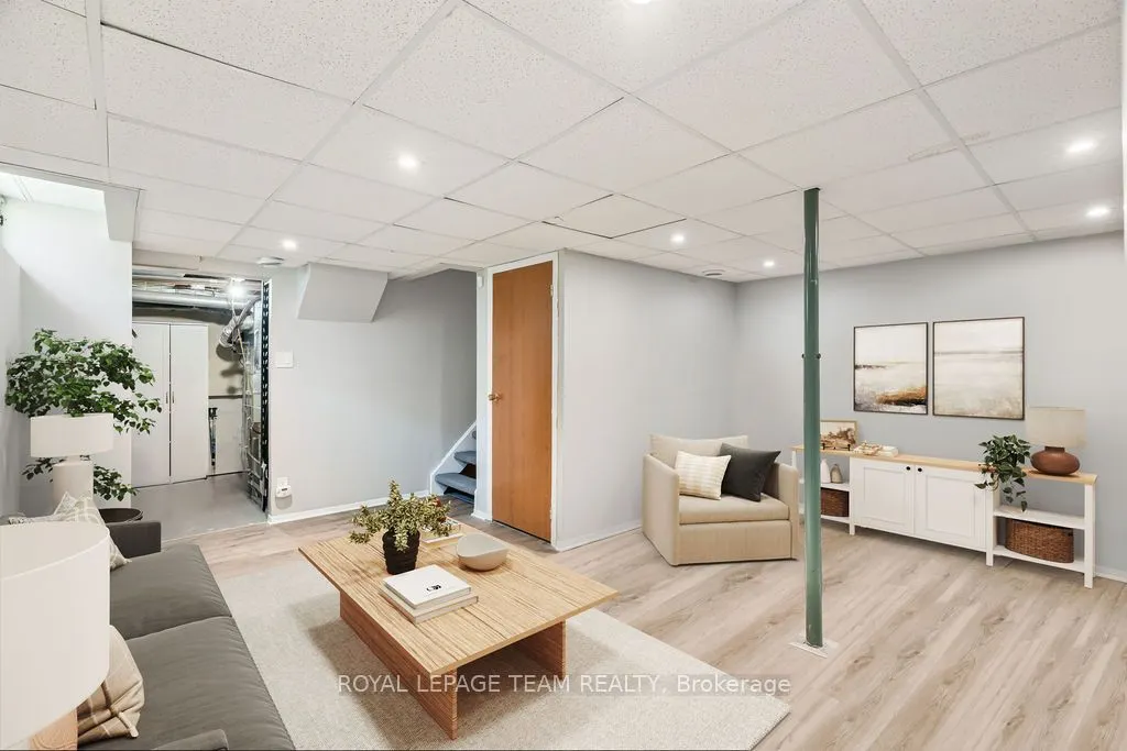 177 Valley Stream Drive, #A