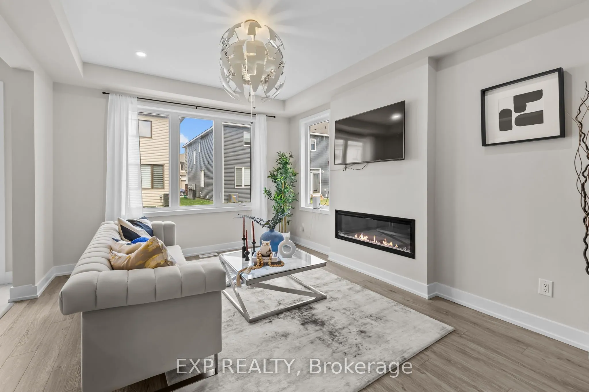 288 Billrian Crescent