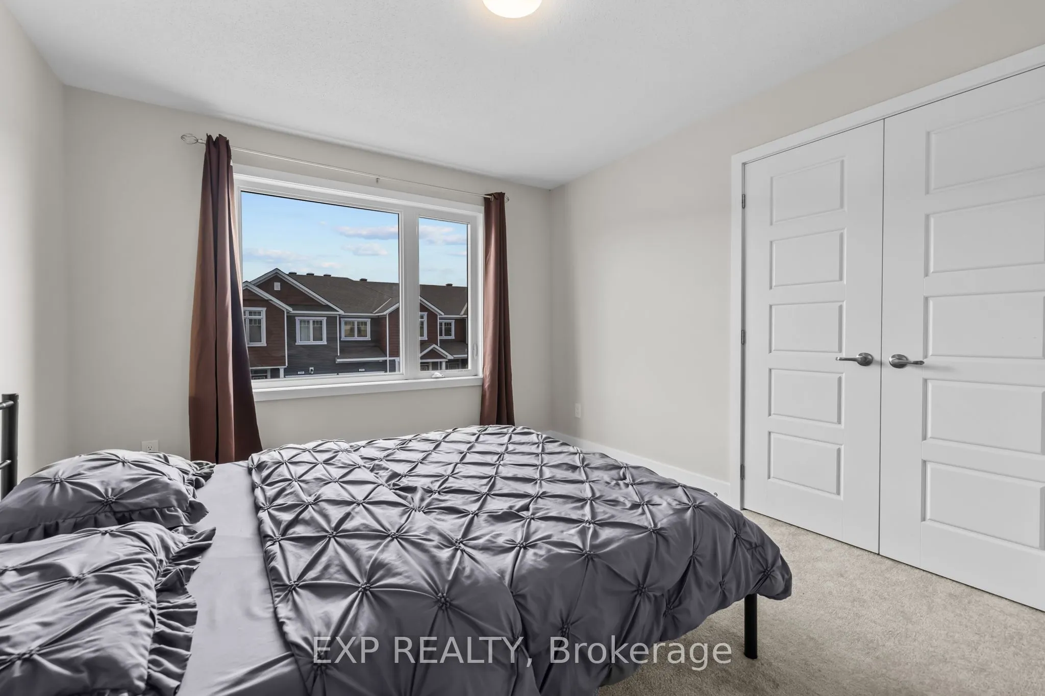 288 Billrian Crescent