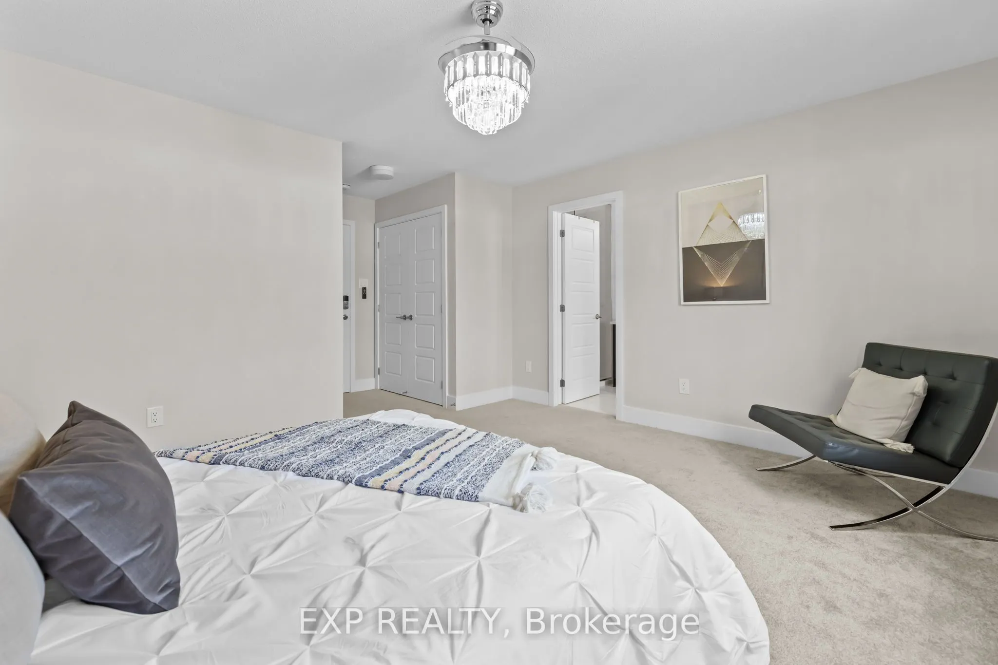 288 Billrian Crescent