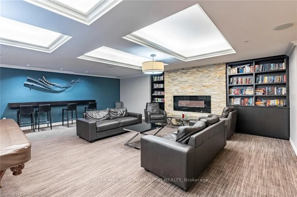 778 Laurelwood Drive, #413