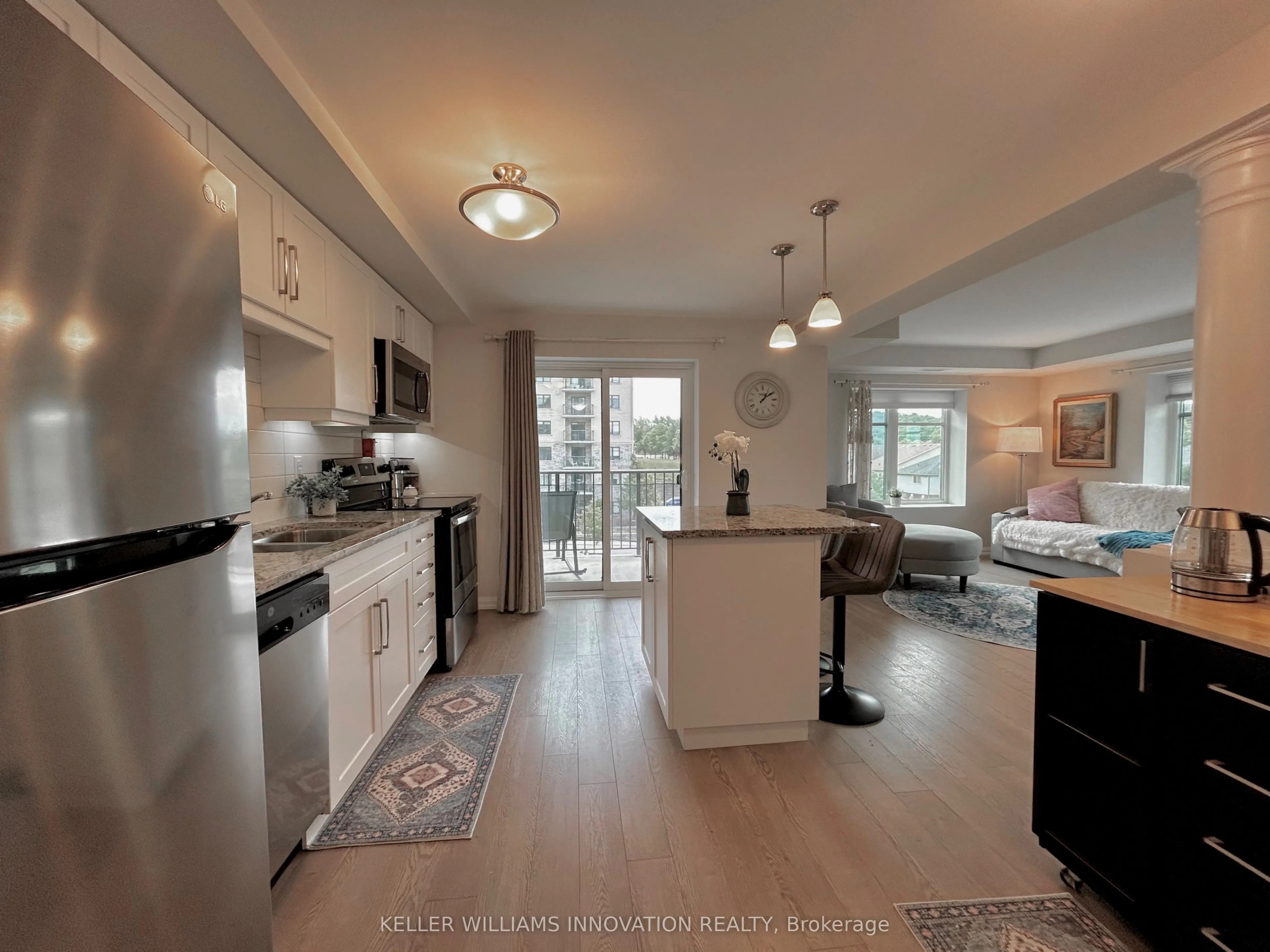 778 Laurelwood Drive, #413