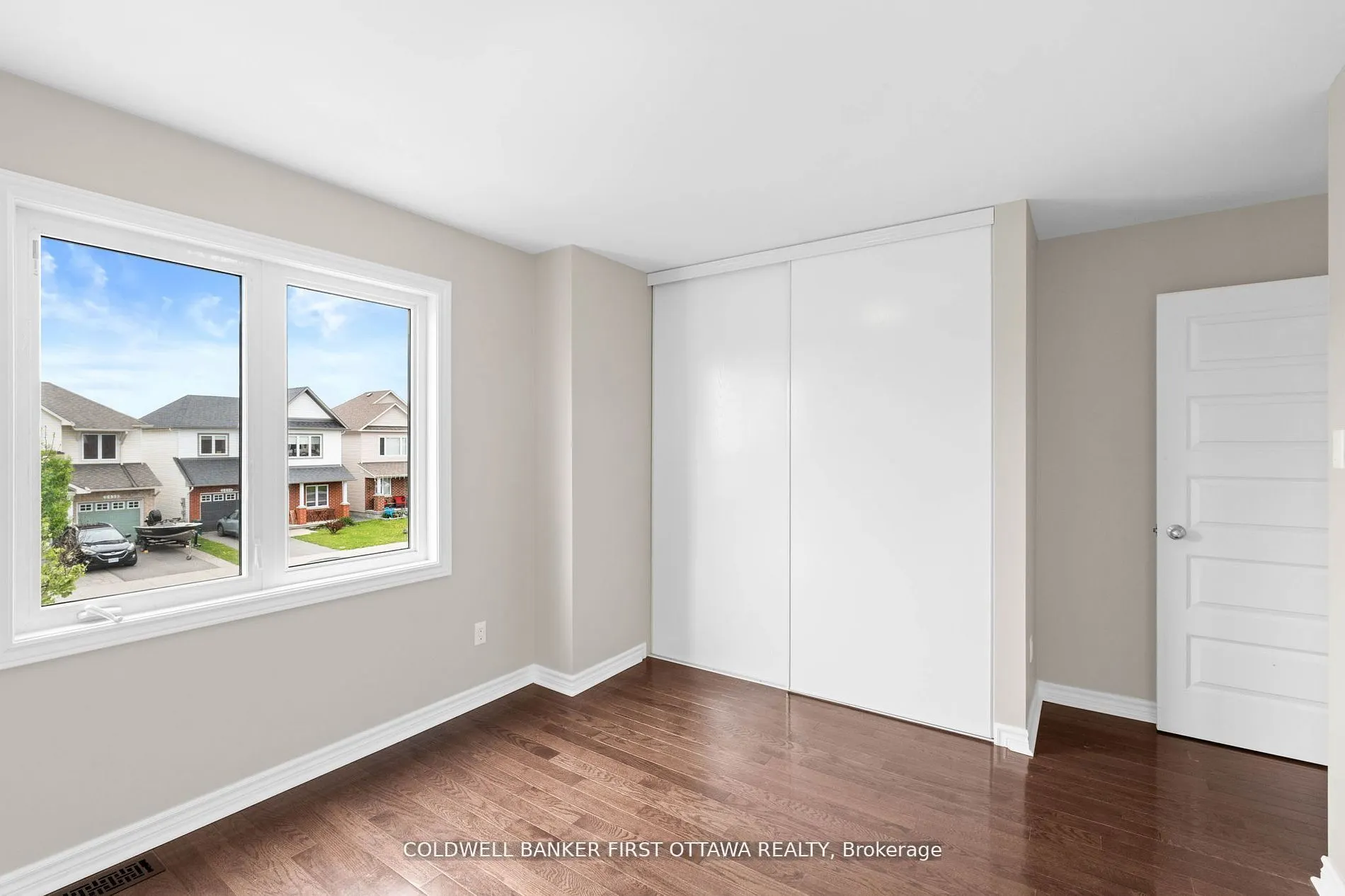 2459 ESPRIT Drive