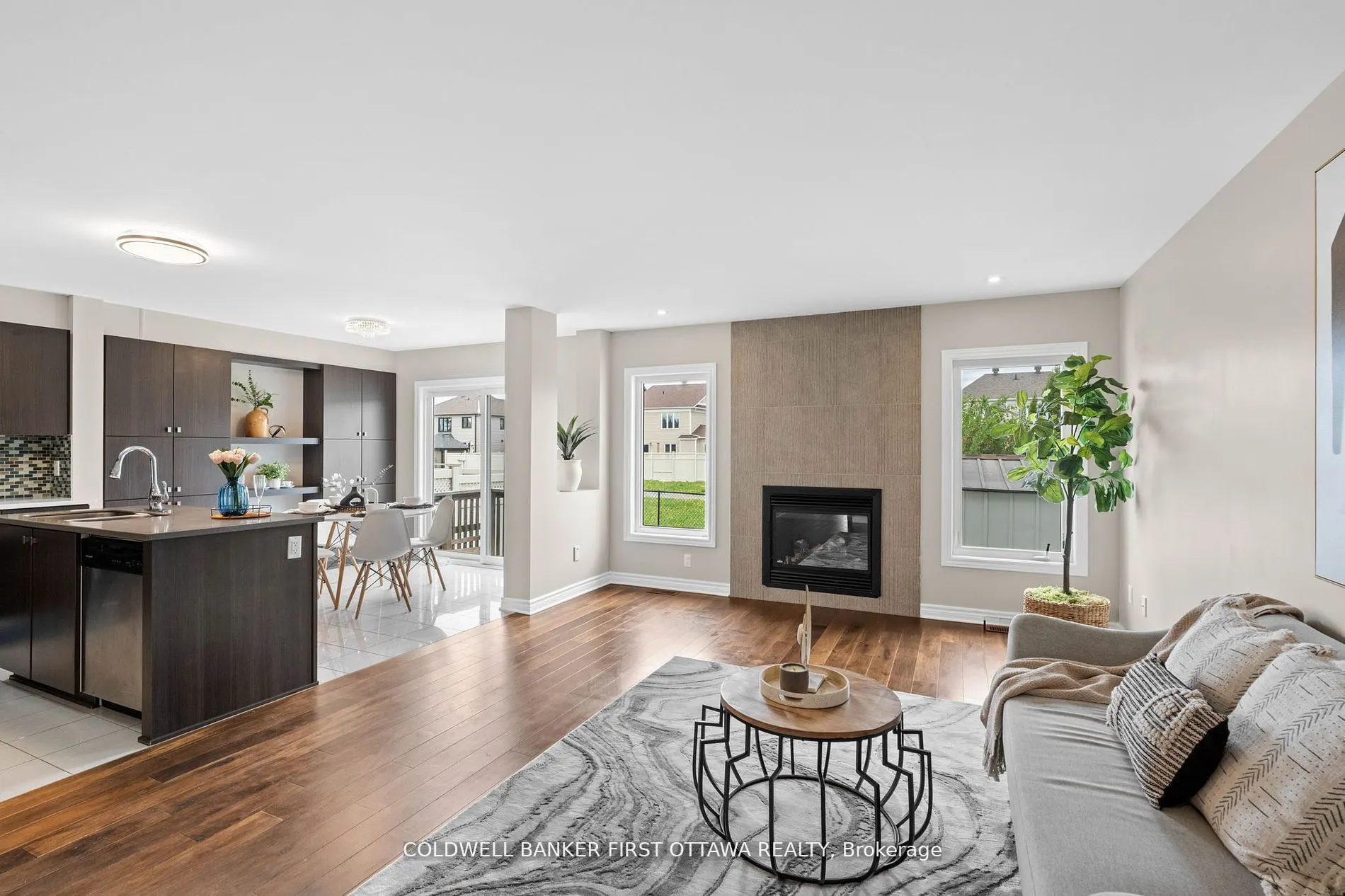 2459 ESPRIT Drive