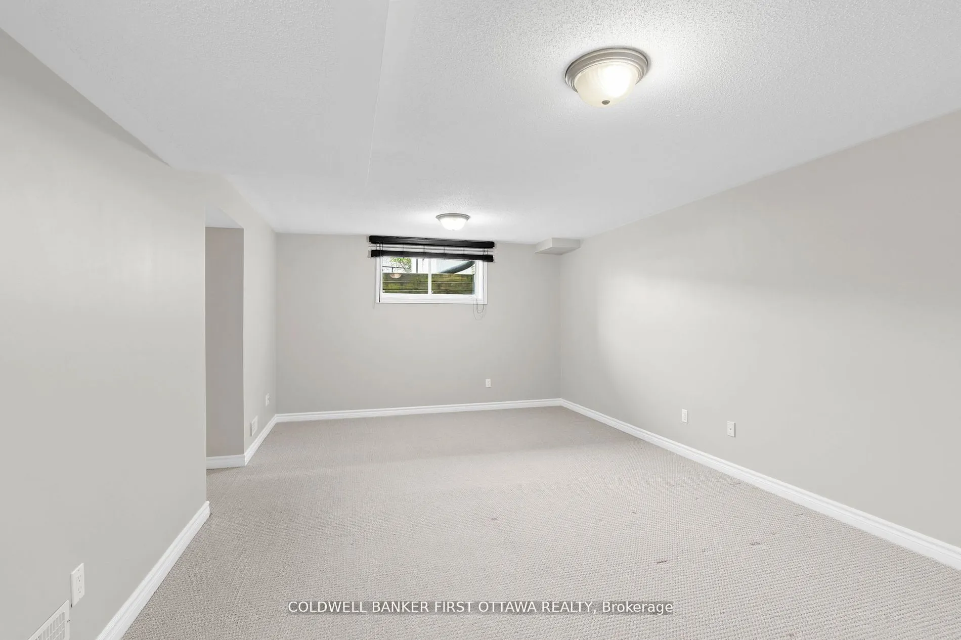 2459 ESPRIT Drive