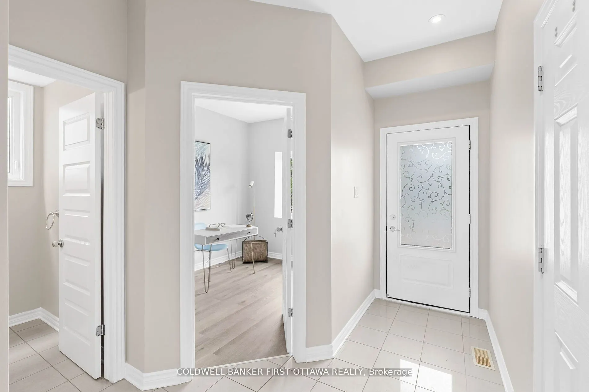 2459 ESPRIT Drive