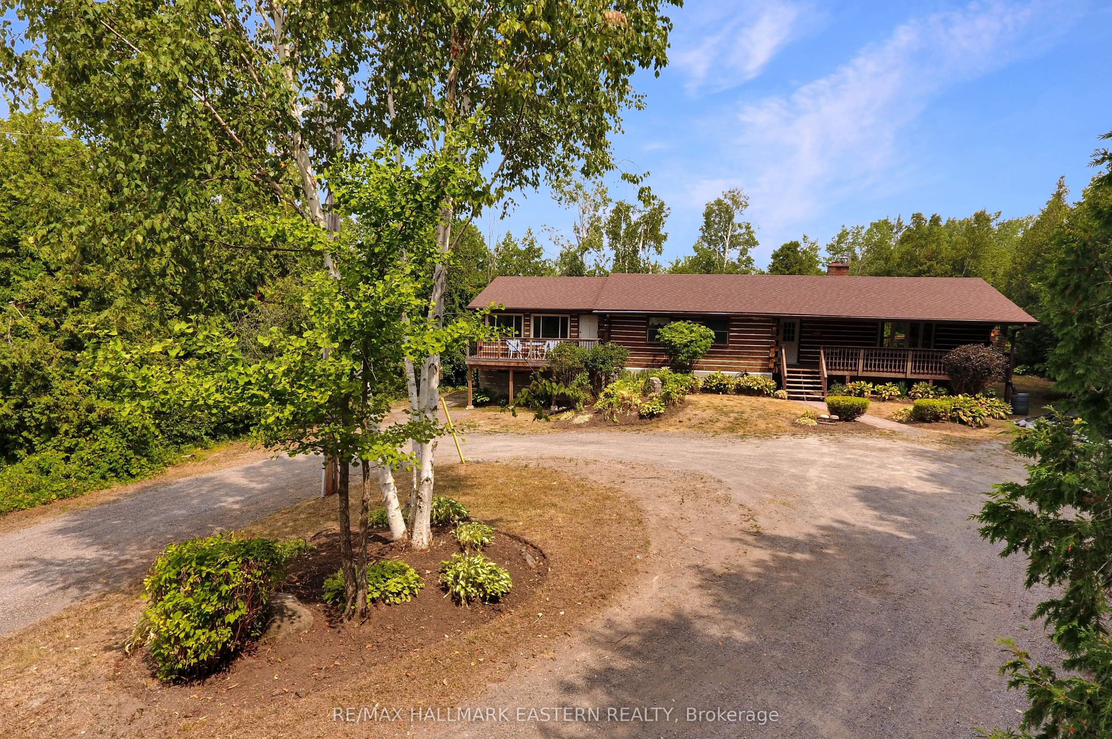 939 Centre Road