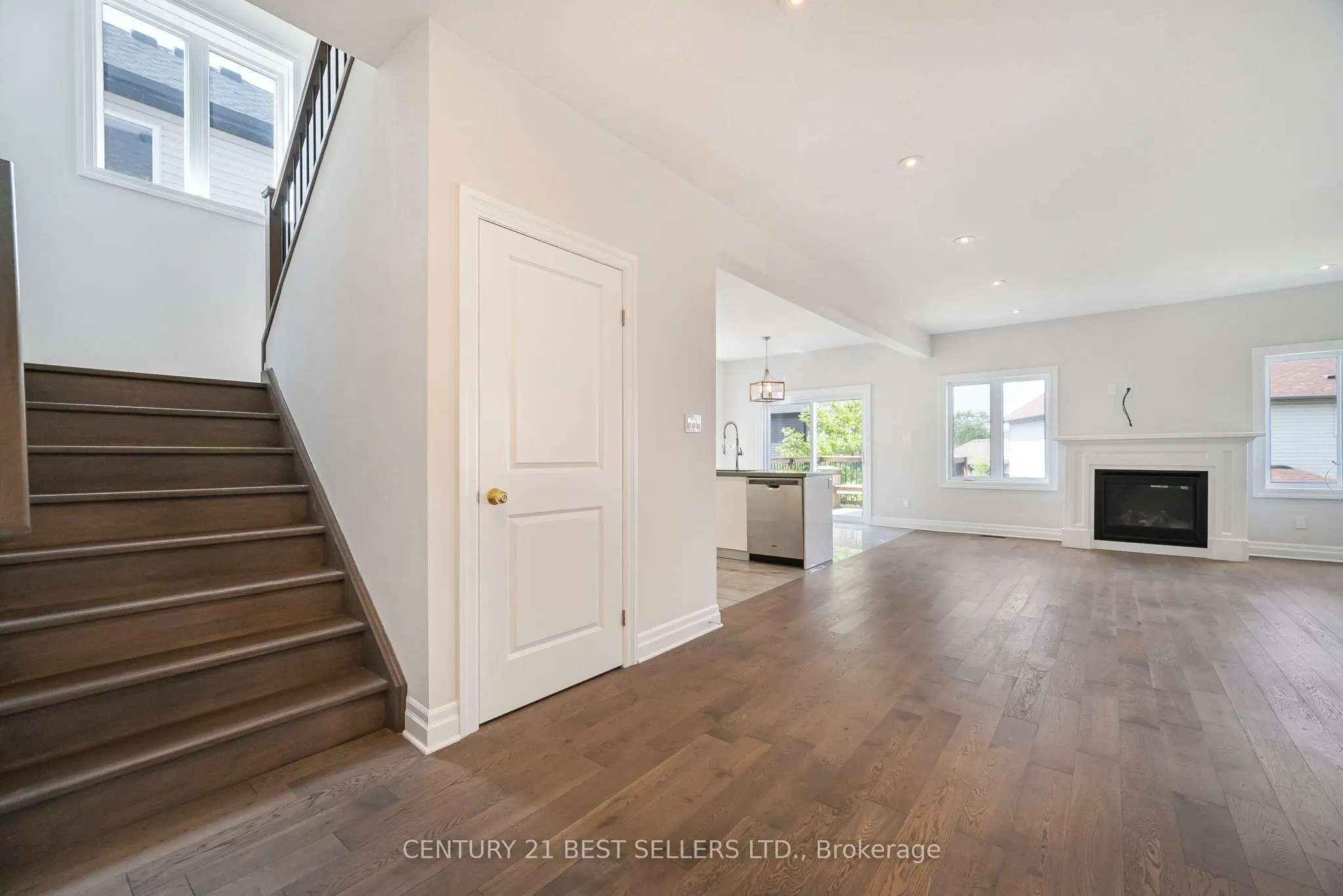 2619 Sheffield Boulevard #33