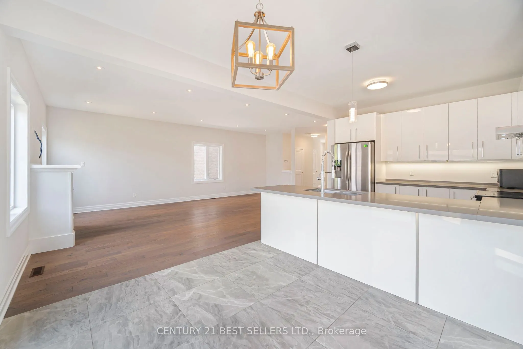2619 Sheffield Boulevard #33