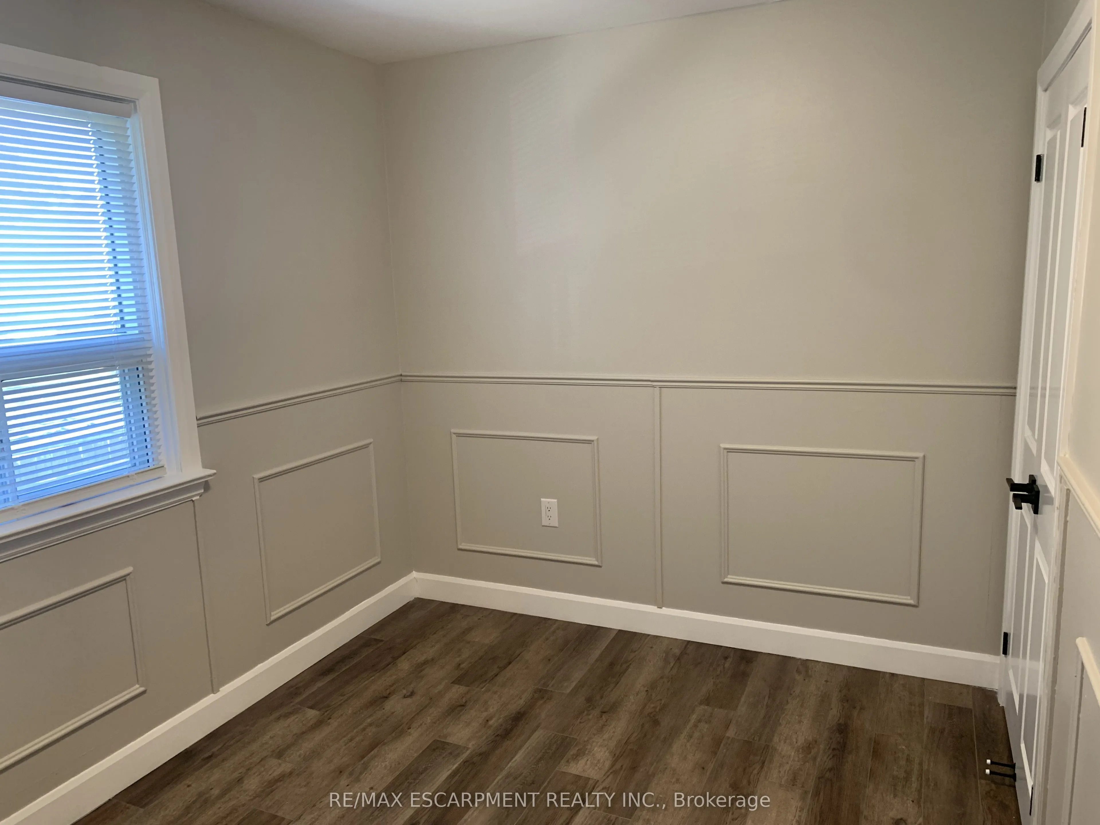 40 MOUNTAIN Avenue, #3
