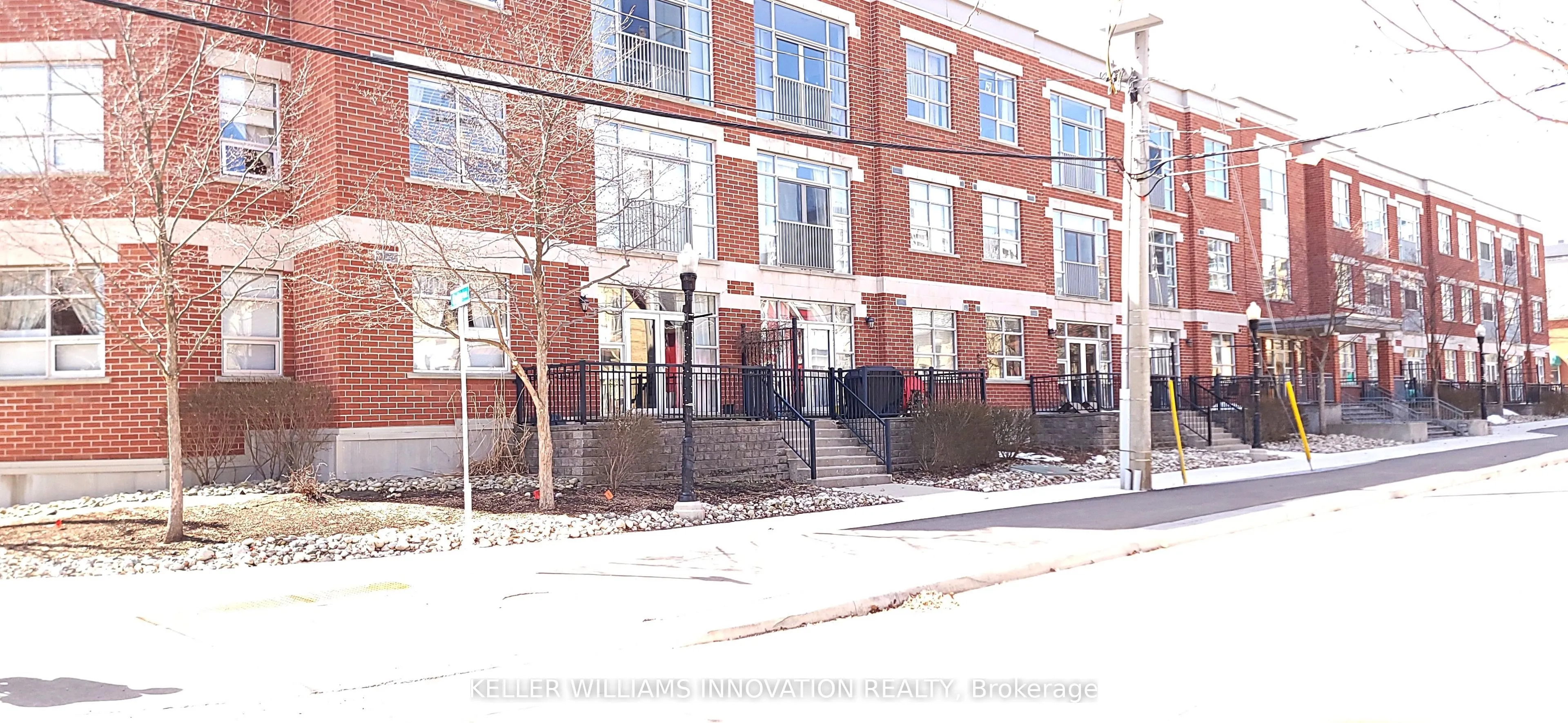 165 Duke Street E, #202
