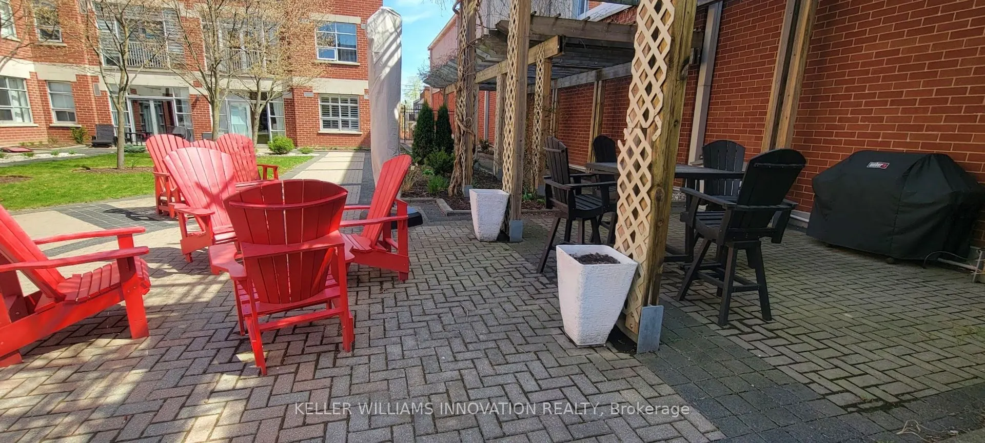 165 Duke Street E, #202