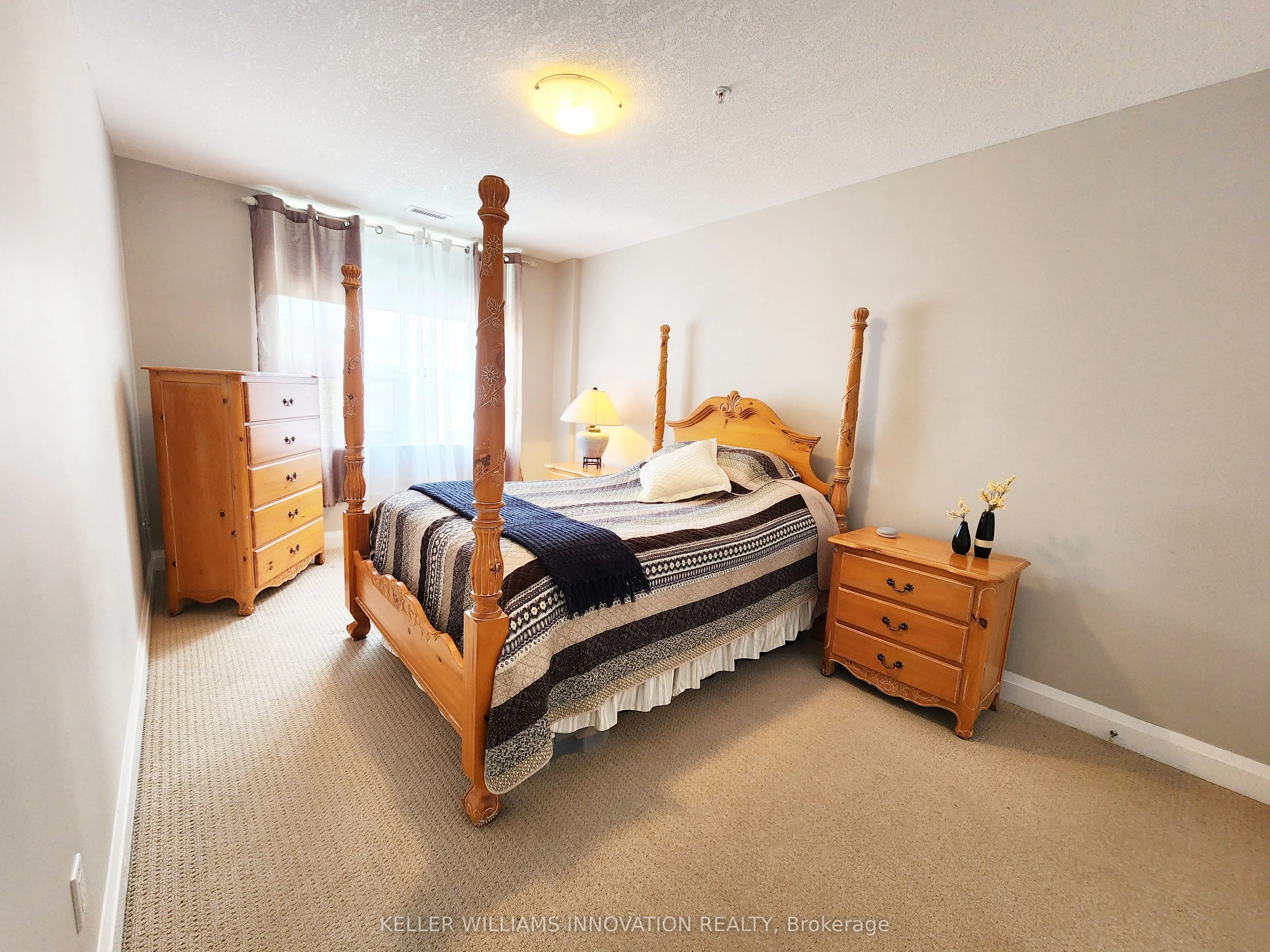 165 Duke Street E, #202