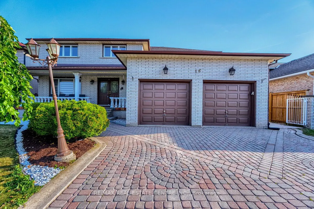 16 Vogue Court
