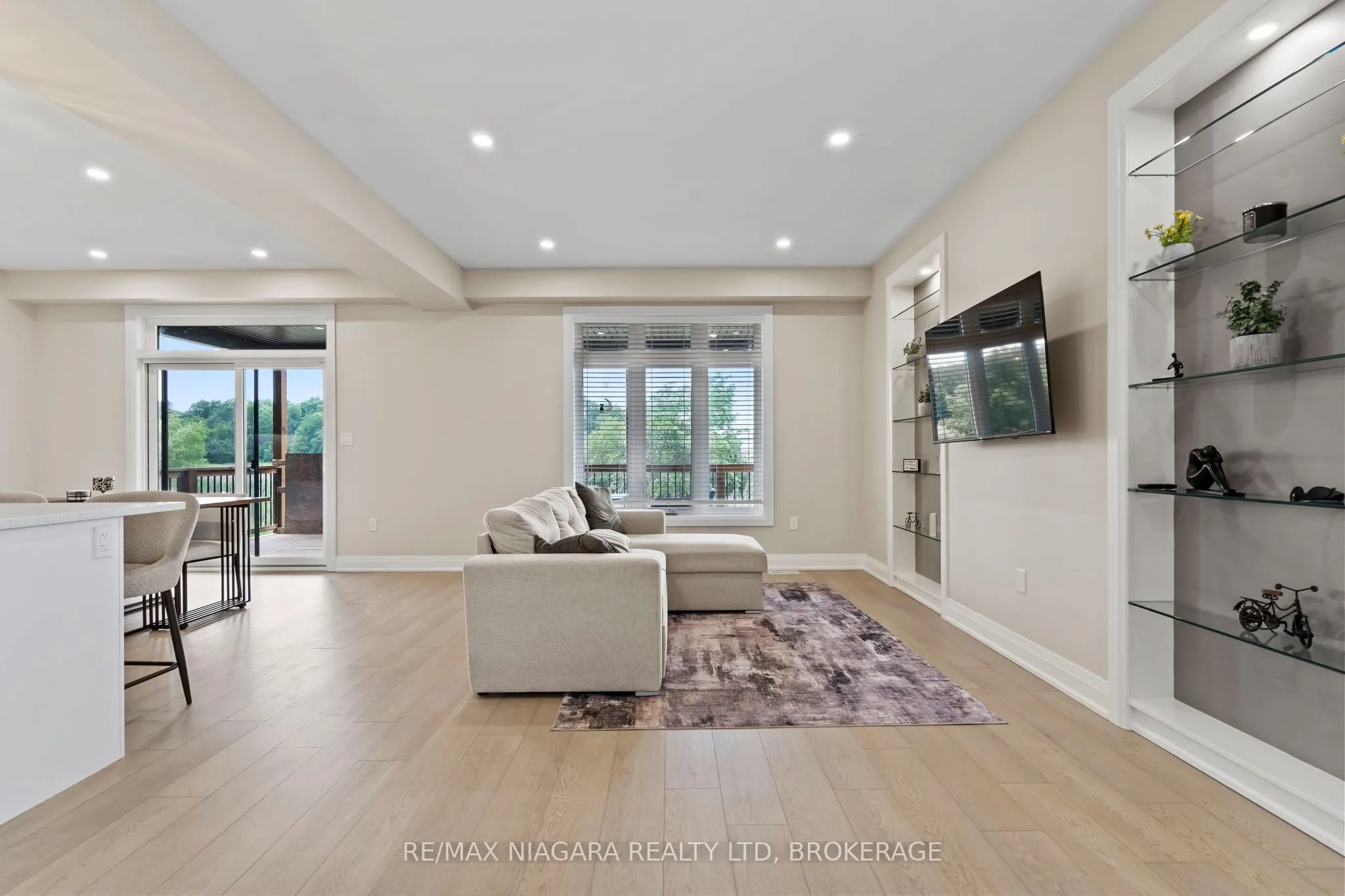 7341 Majestic Trail