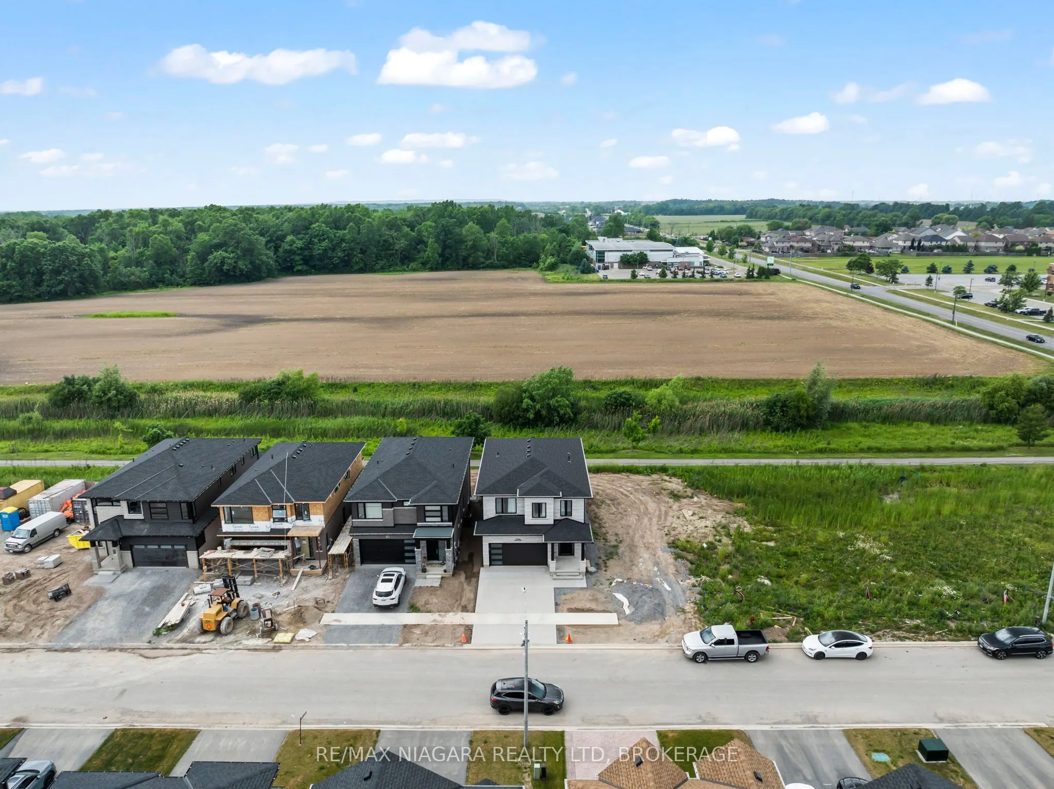 7341 Majestic Trail