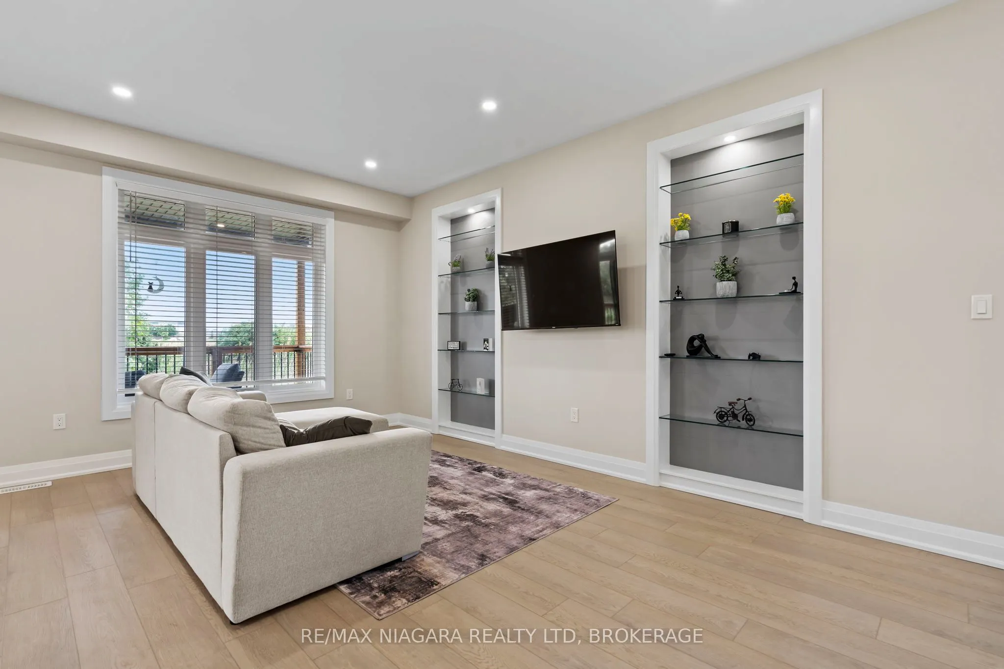 7341 Majestic Trail